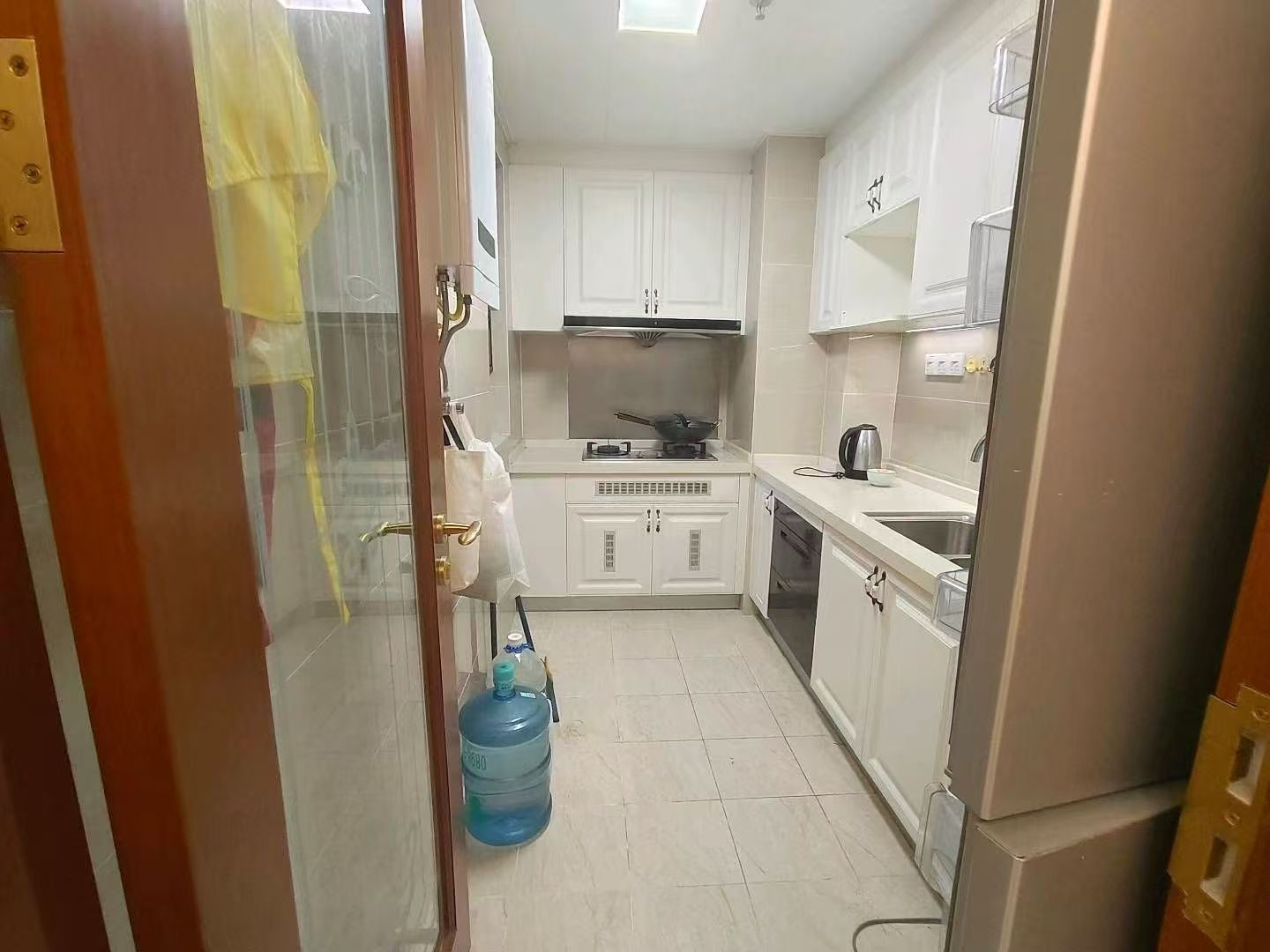 恒大美丽沙天璟湾  1室2厅1卫    2500.0元/月室内图