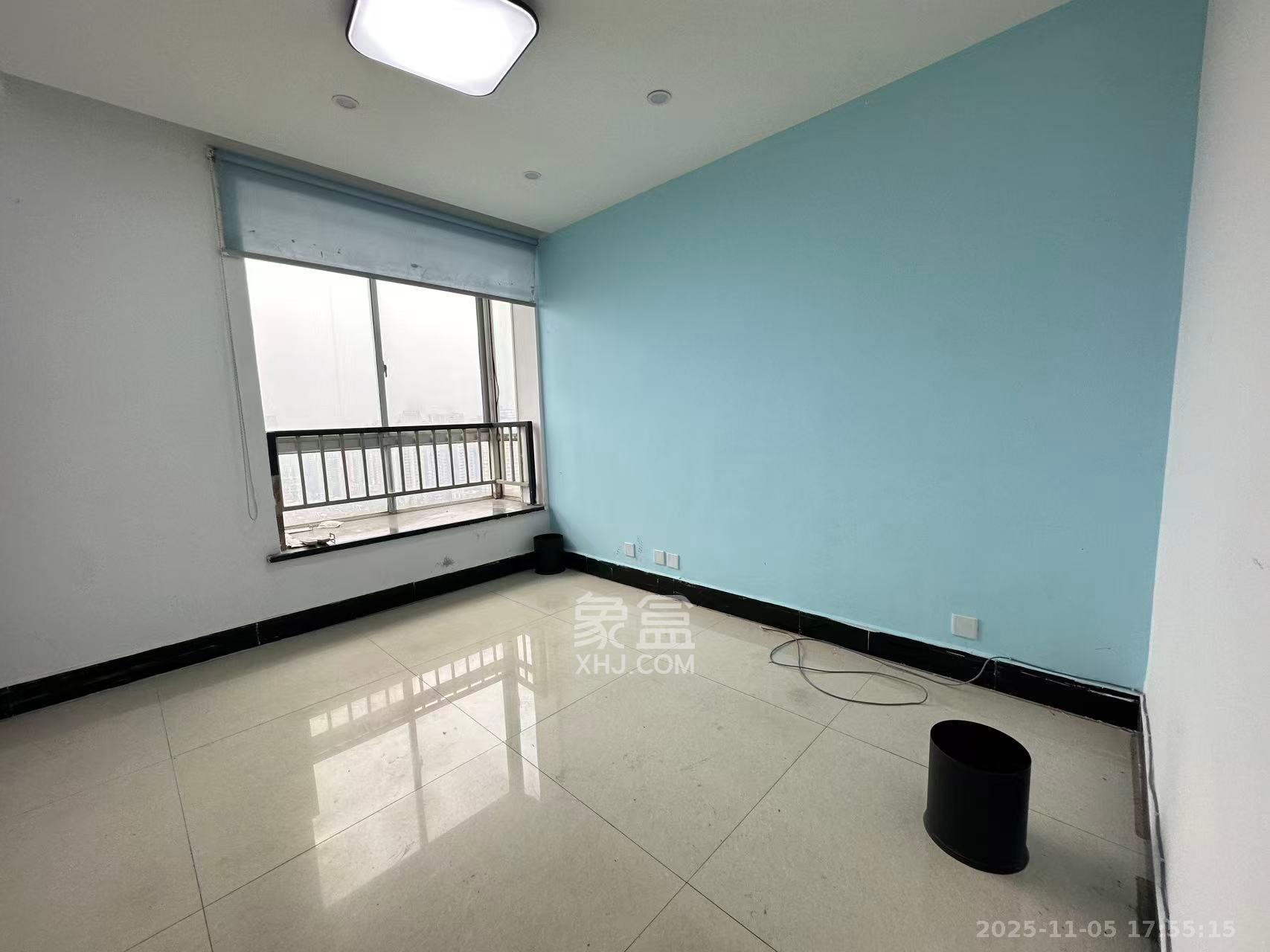 高桥现代商贸城 4室2厅2卫 4500.0元/月 高桥现代商贸城 4室2厅2卫 4500.0元/月室内图