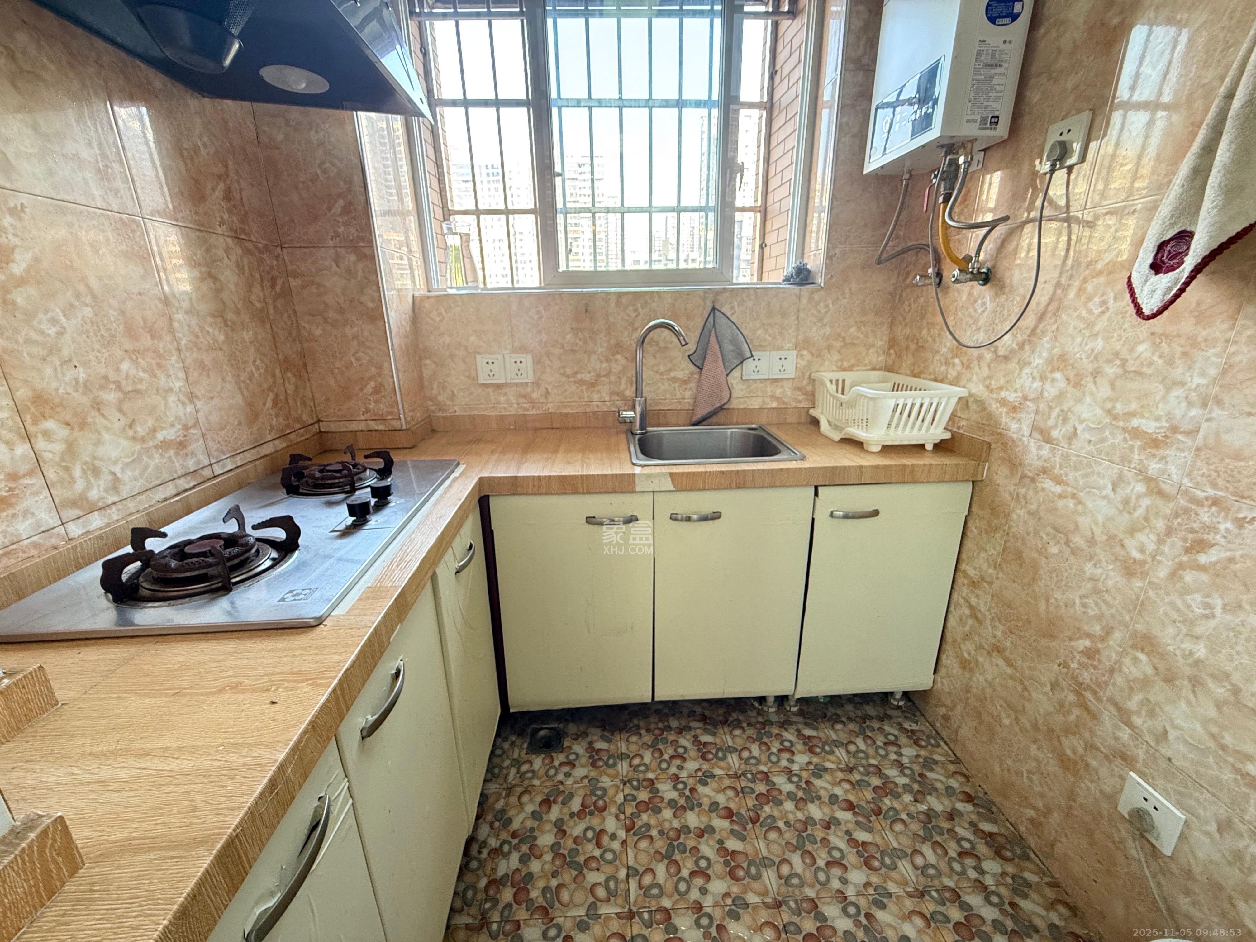 东方航标 1室1厅1卫 1200.0元/月 东方航标 1室1厅1卫 1200.0元/月室内图