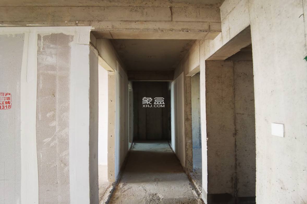 碧桂园正央时代 4室2厅2卫 65.8万 碧桂园正央时代 4室2厅2卫 65.8万客厅