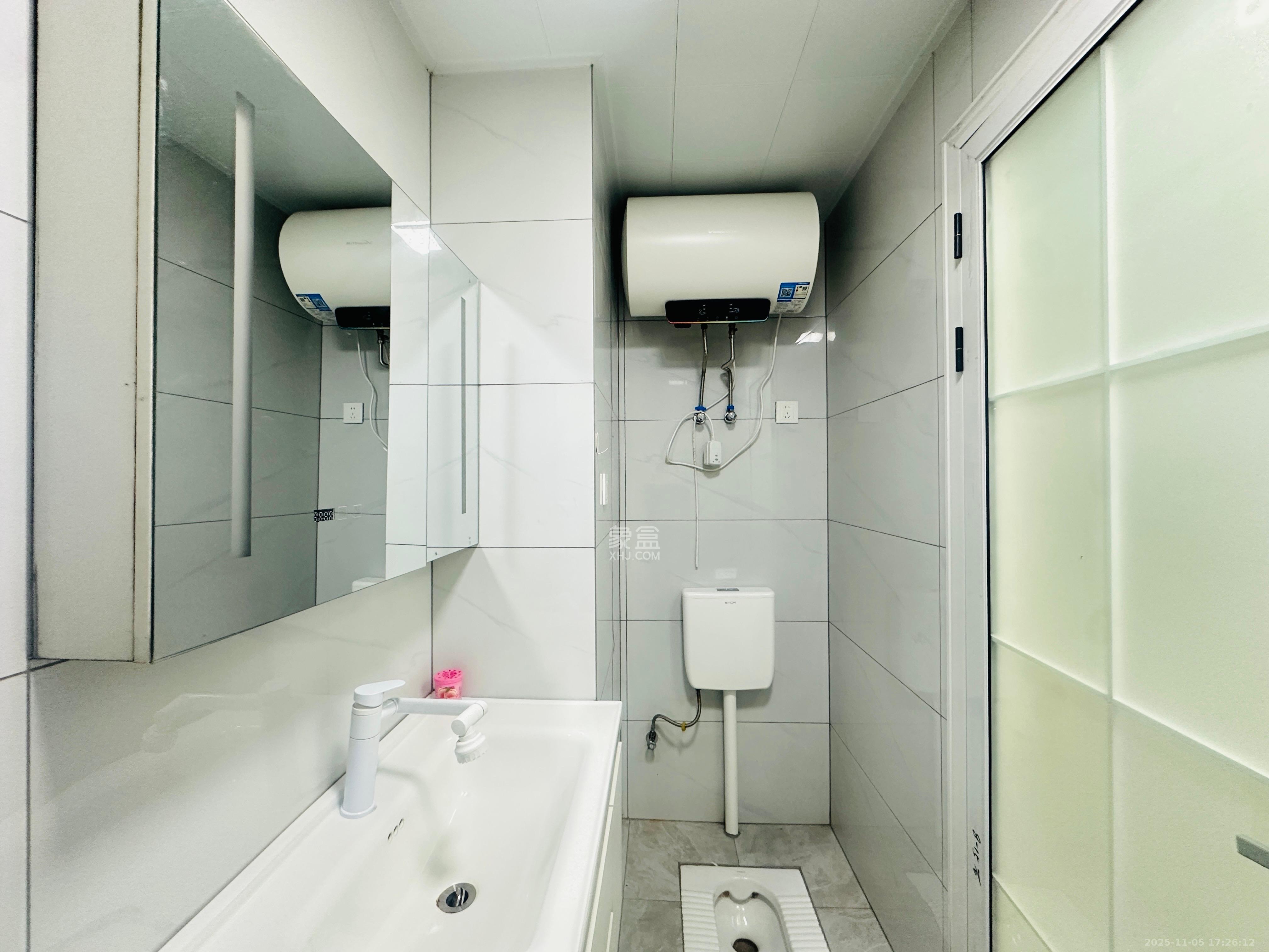 新力铂园（江山云著）  1室1厅1卫    1800.0元/月室内图