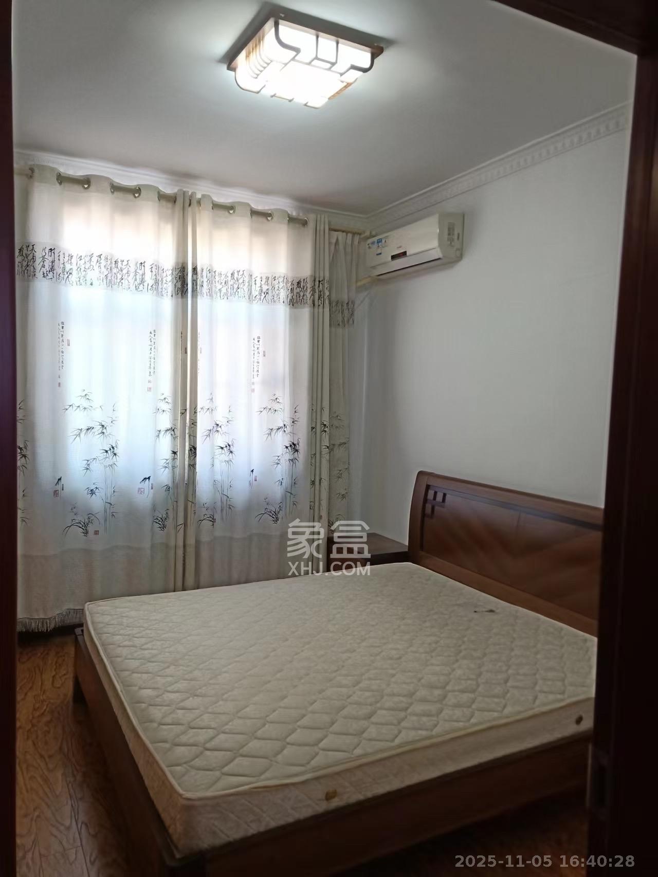 恒盛世家 4室2厅2卫 3200.0元/月 恒盛世家 4室2厅2卫 3200.0元/月室内图