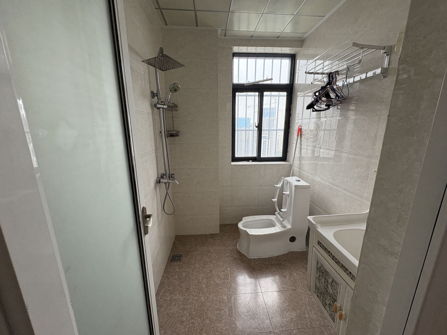 滨江熙岸小区  2室2厅1卫    98.0万室内图