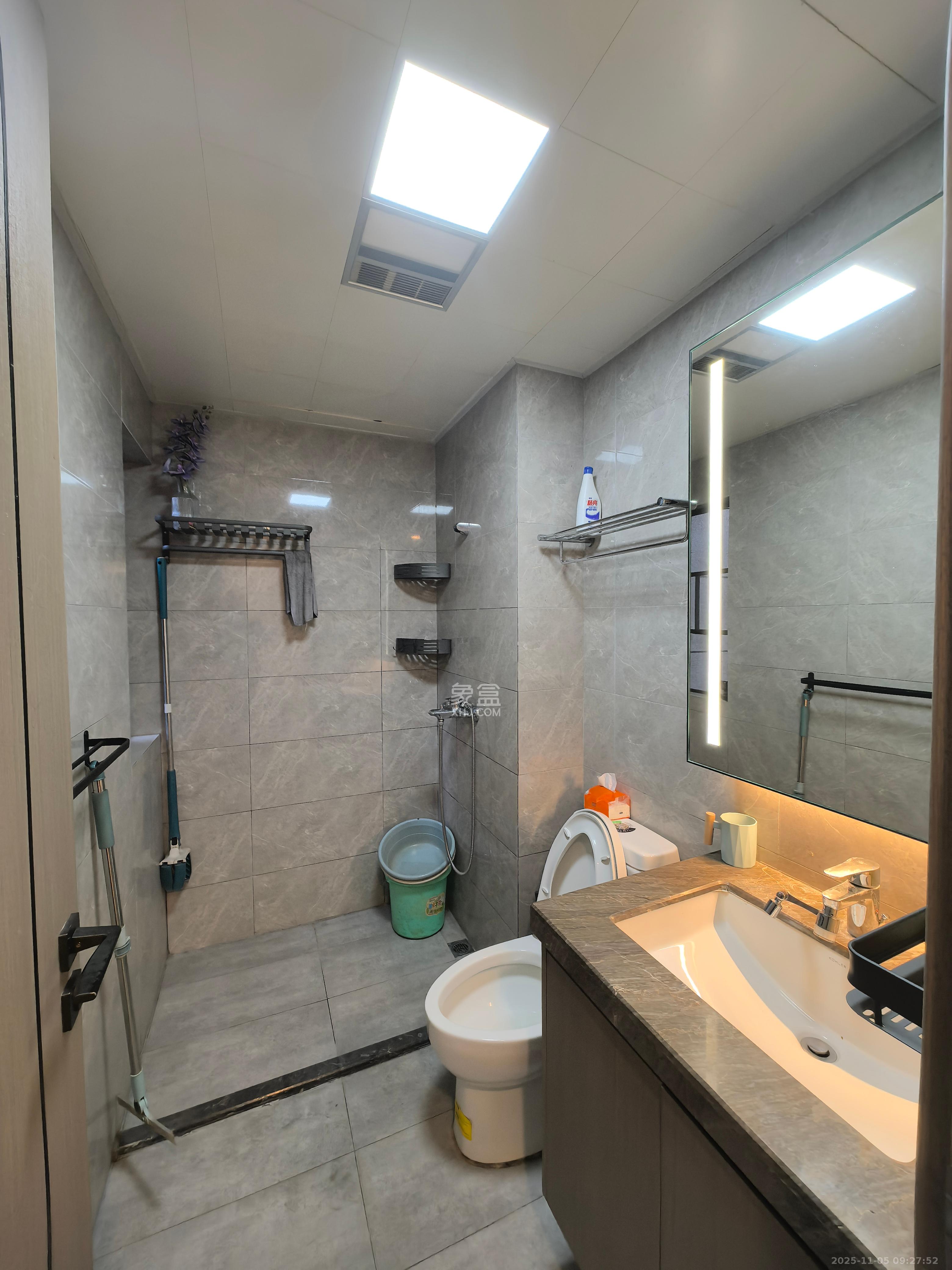 金茂建发泊悦 4室2厅2卫 4380.0元/月 金茂建发泊悦 4室2厅2卫 4380.0元/月室内图