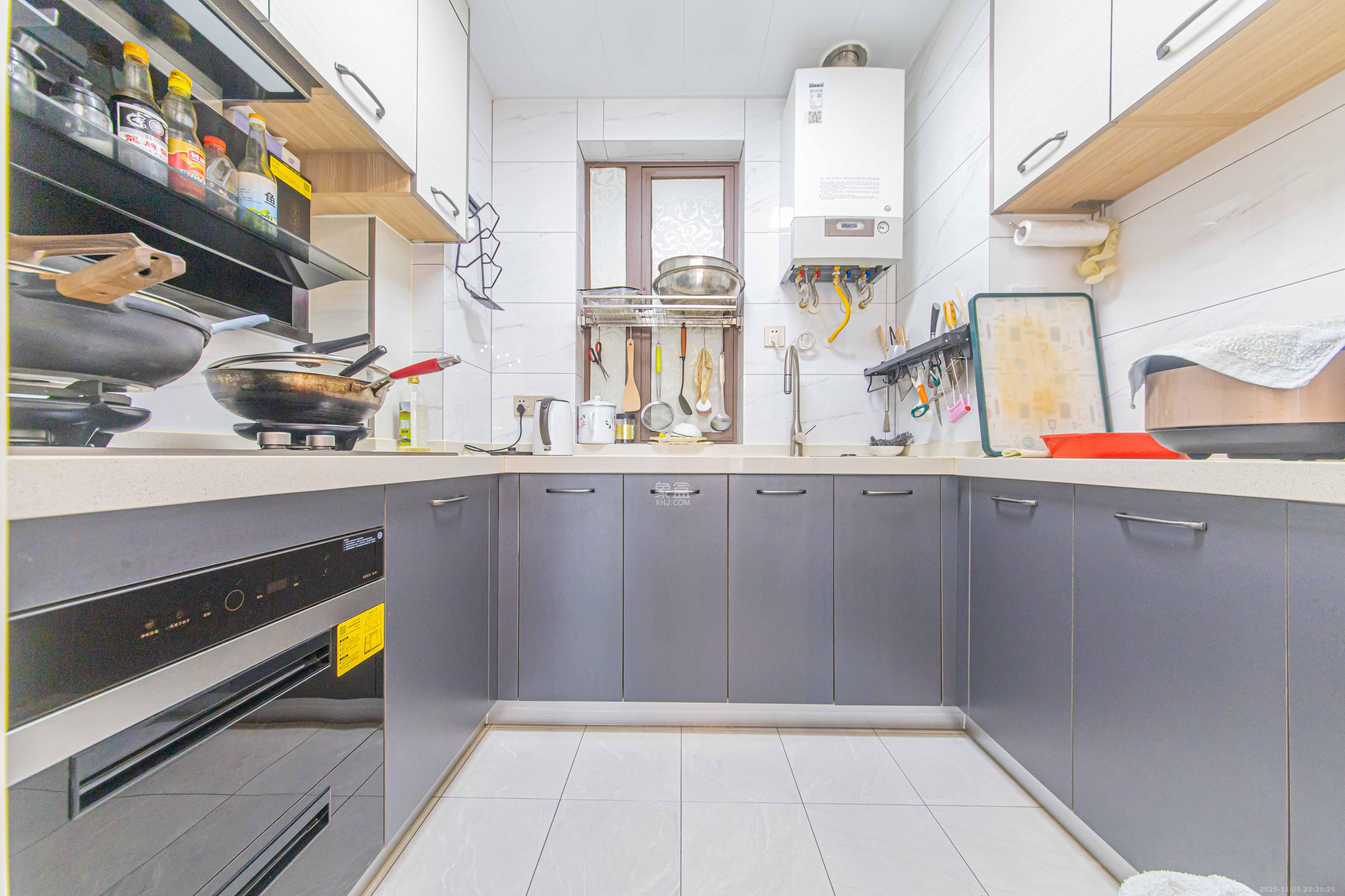 大唐印象二期御府  3室2厅2卫    132.0万厨房