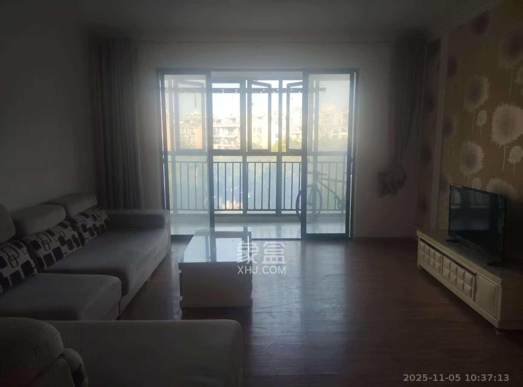 长沙欧洲城  3室2厅1卫    2700.0元/月室内图