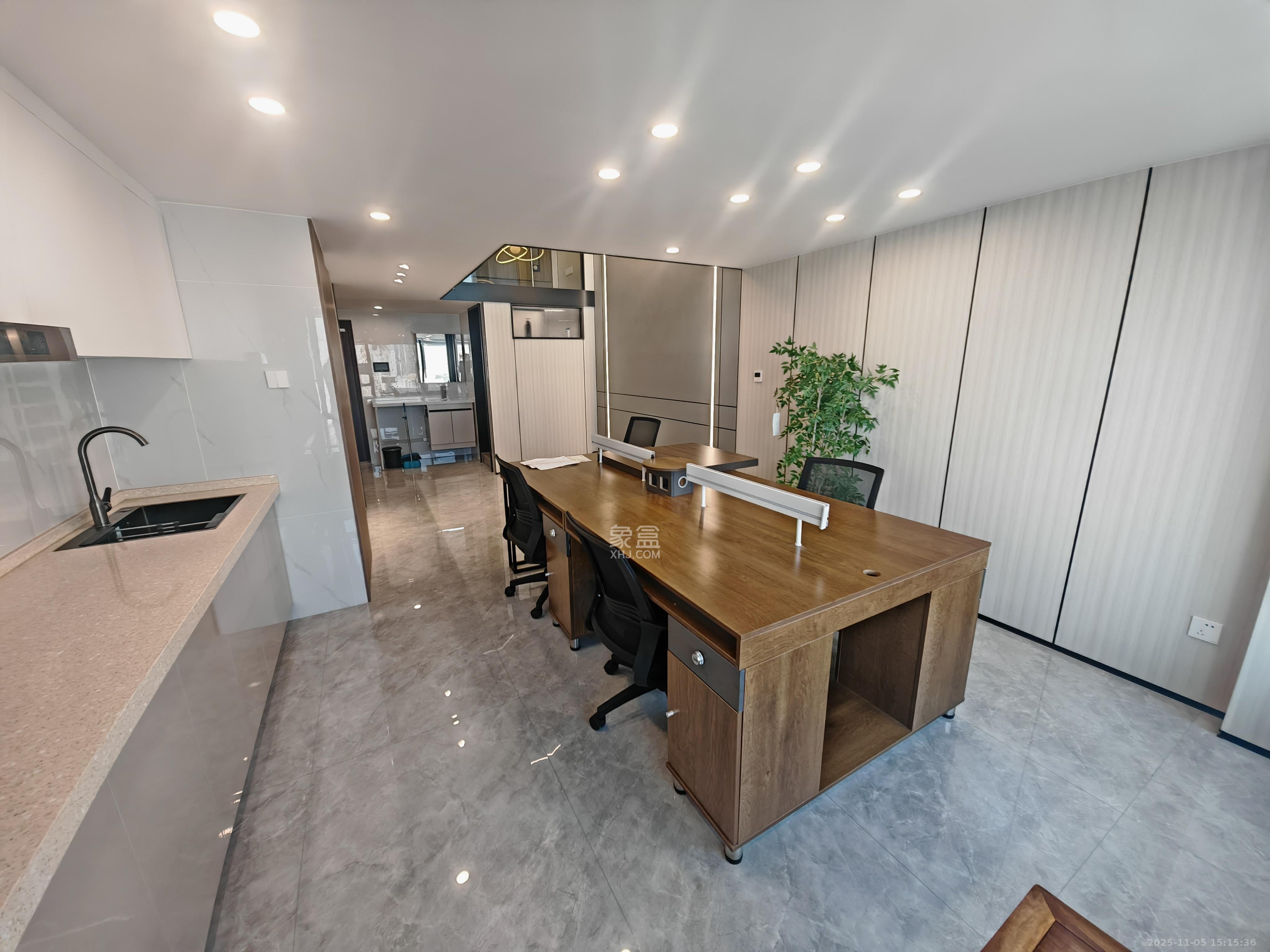 京武浪琴山三期(京武中心) 2室1厅1卫 3500.0元/月 京武浪琴山三期(京武中心) 2室1厅1卫 3500.0元/月室内图