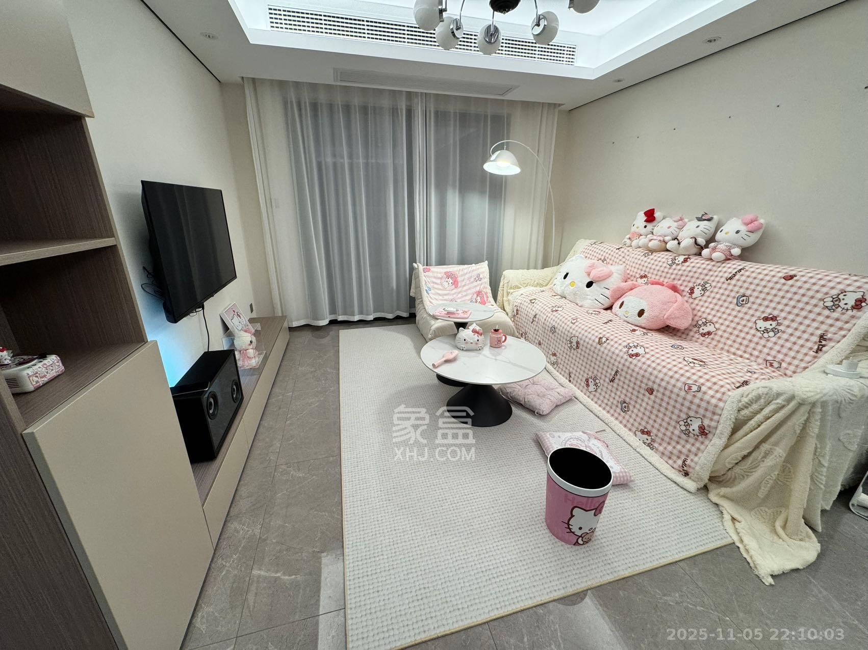 中海麓山境南区  4室2厅2卫    3500.0元/月室内图1