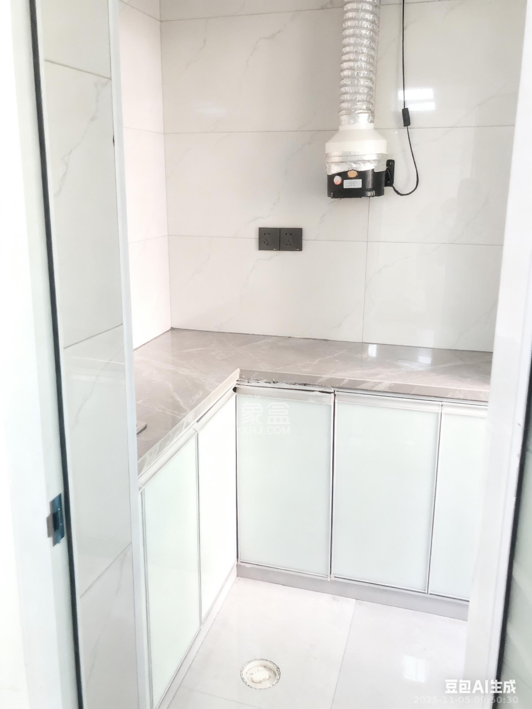 石岭小区A区 1室1厅1卫 1500.0元/月 石岭小区A区 1室1厅1卫 1500.0元/月室内图