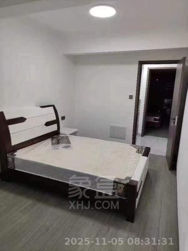 大江观邸-富基花园  5室2厅2卫    2800.0元/月室内图