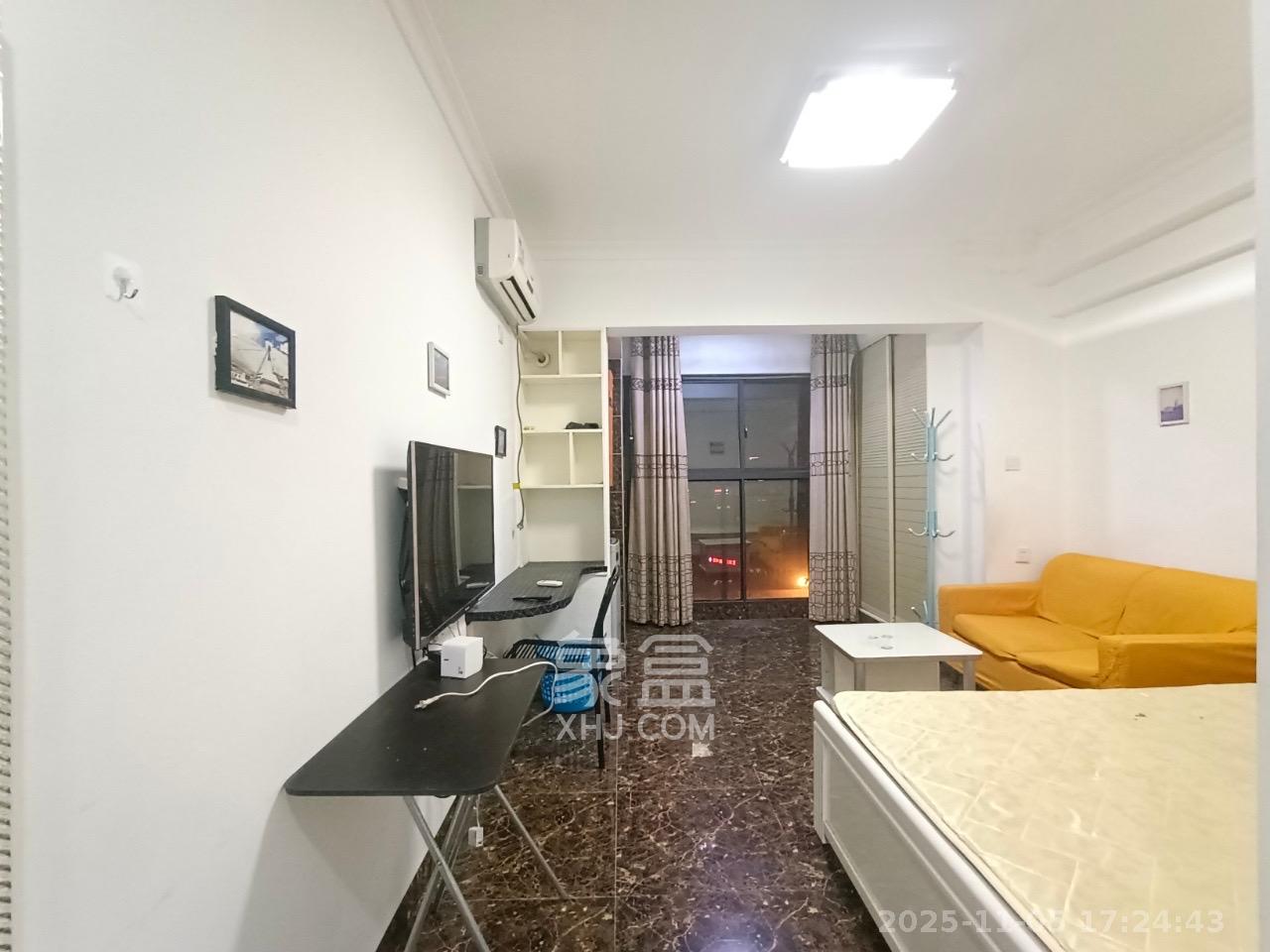 达美D6区  1室1厅1卫    1200.0元/月室内图