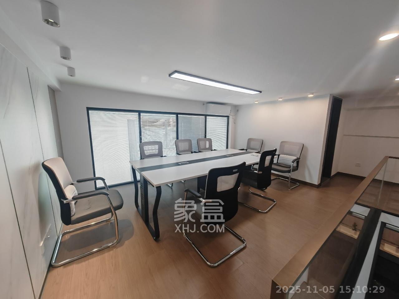 京武浪琴山三期(京武中心) 4室1厅1卫 12000.0元/月 京武浪琴山三期(京武中心) 4室1厅1卫 12000.0元/月室内图