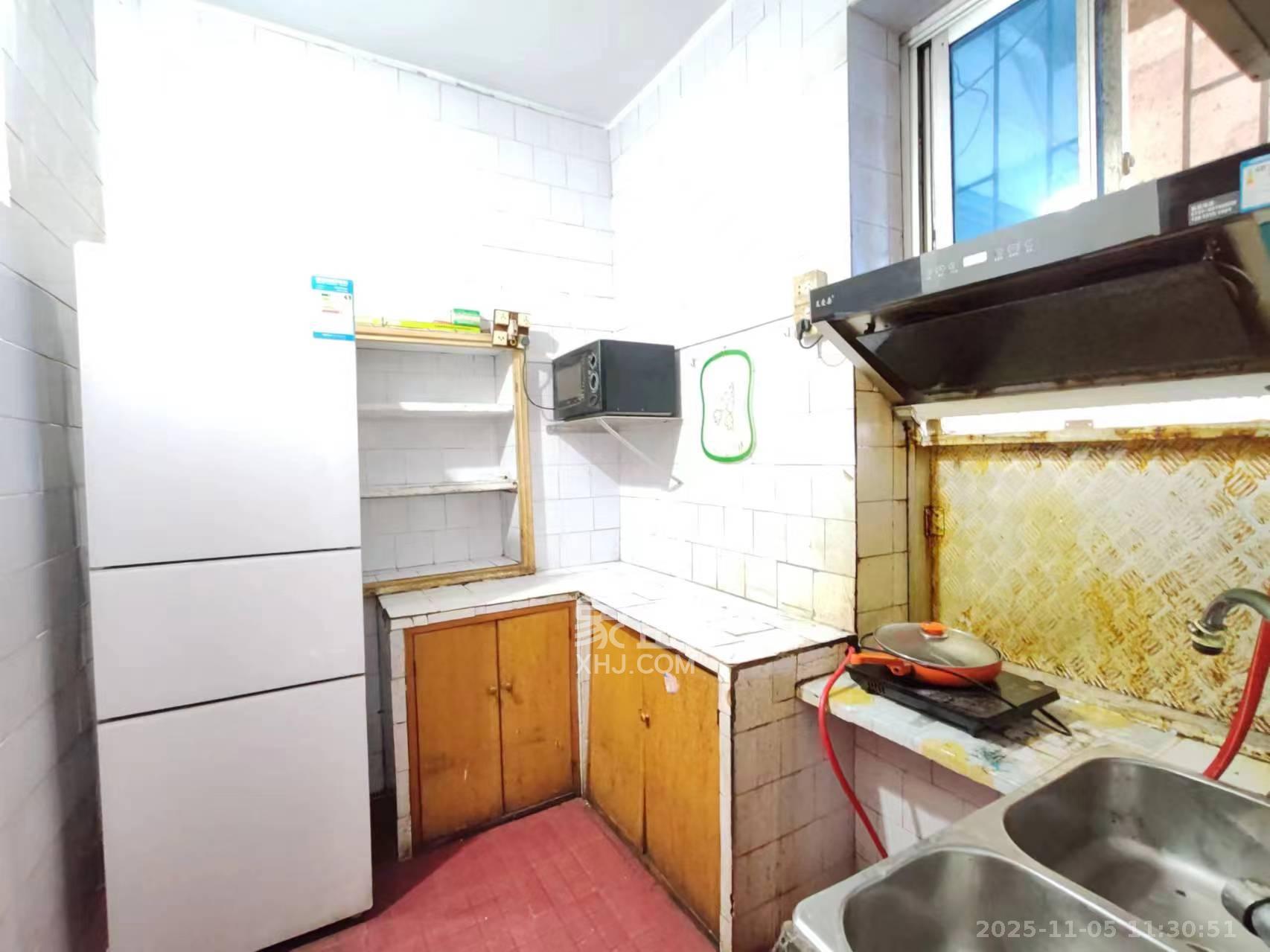 狮子山二片  2室1厅1卫    1000.0元/月室内图