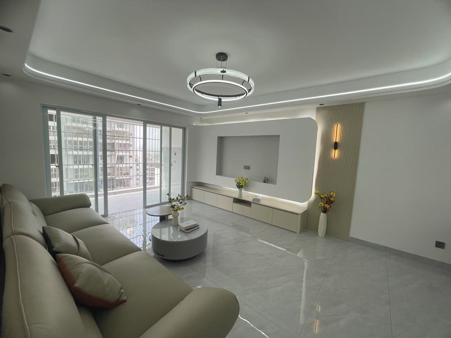 海航城 2室1厅1卫 106.0万 海航城 2室1厅1卫 106.0万客厅