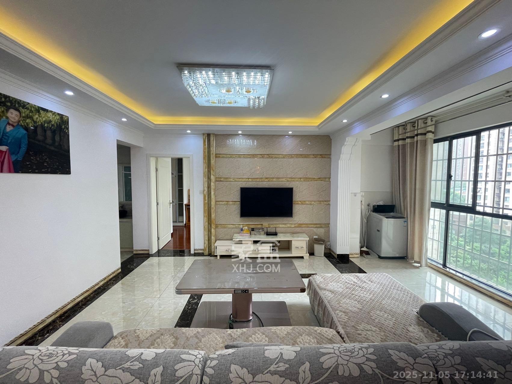 印山蓝色海岸  2室1厅1卫    2000.0元/月