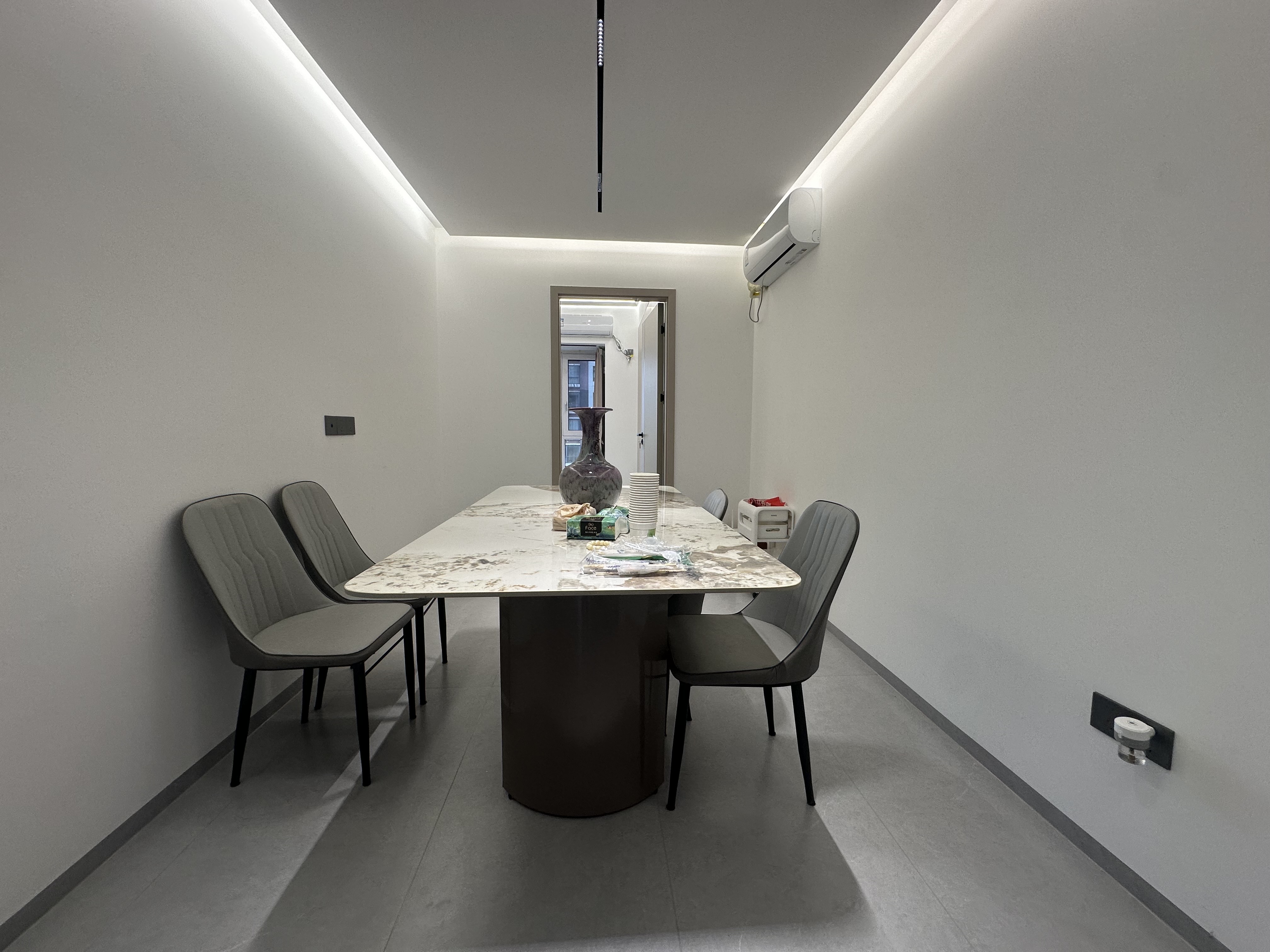 美源日月城 1室0厅0卫 140.0万 美源日月城 1室0厅0卫 140.0万客厅