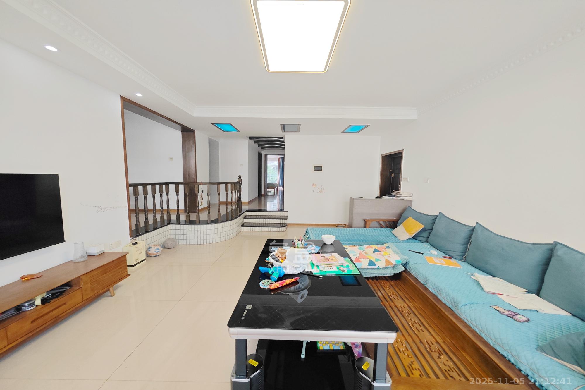 中江锦城  1室0厅0卫    82.8万