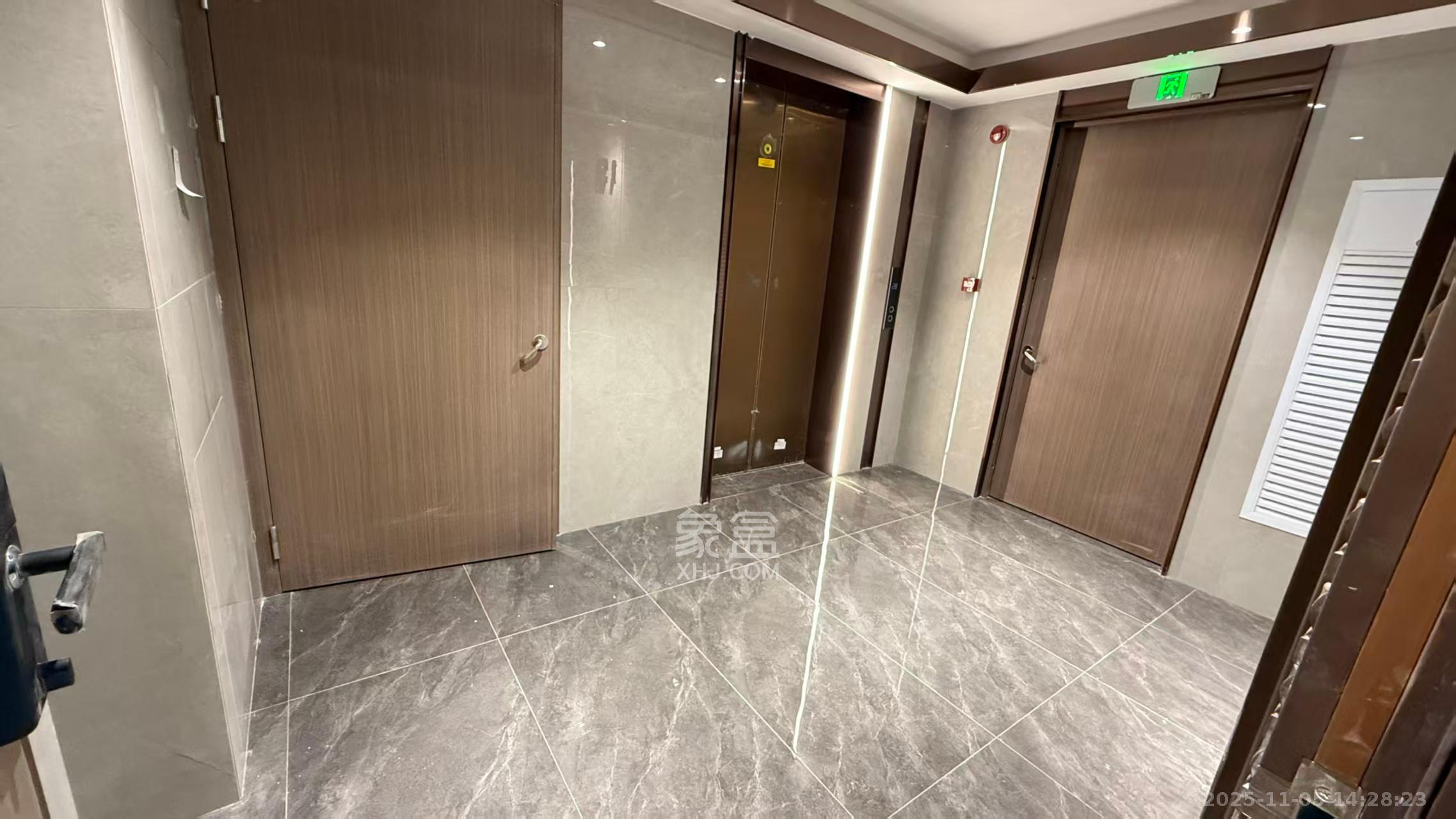 长沙檀府  4室2厅2卫    12000.0元/月室内图