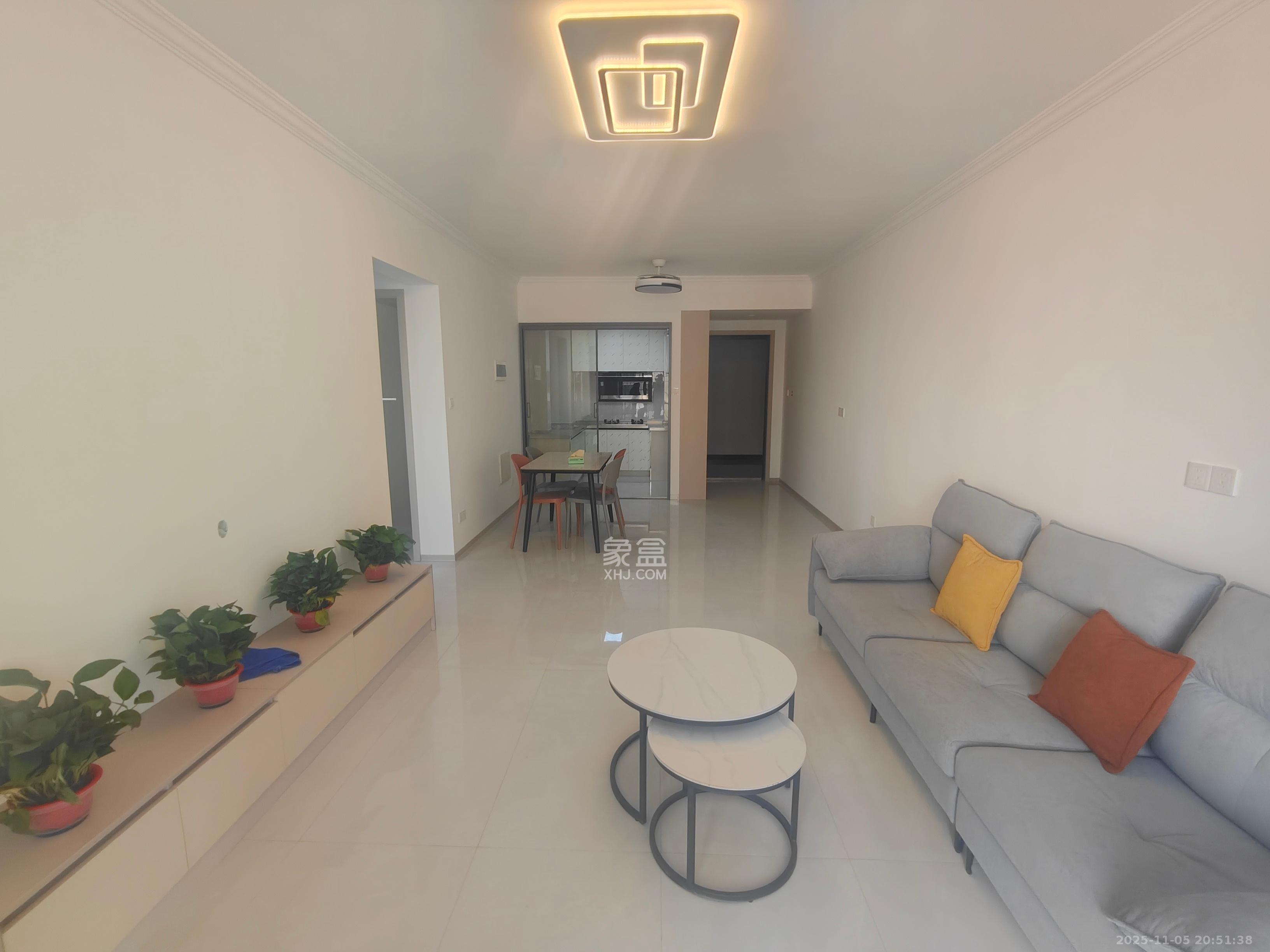 和景家园二期  2室1厅1卫    2100.0元/月