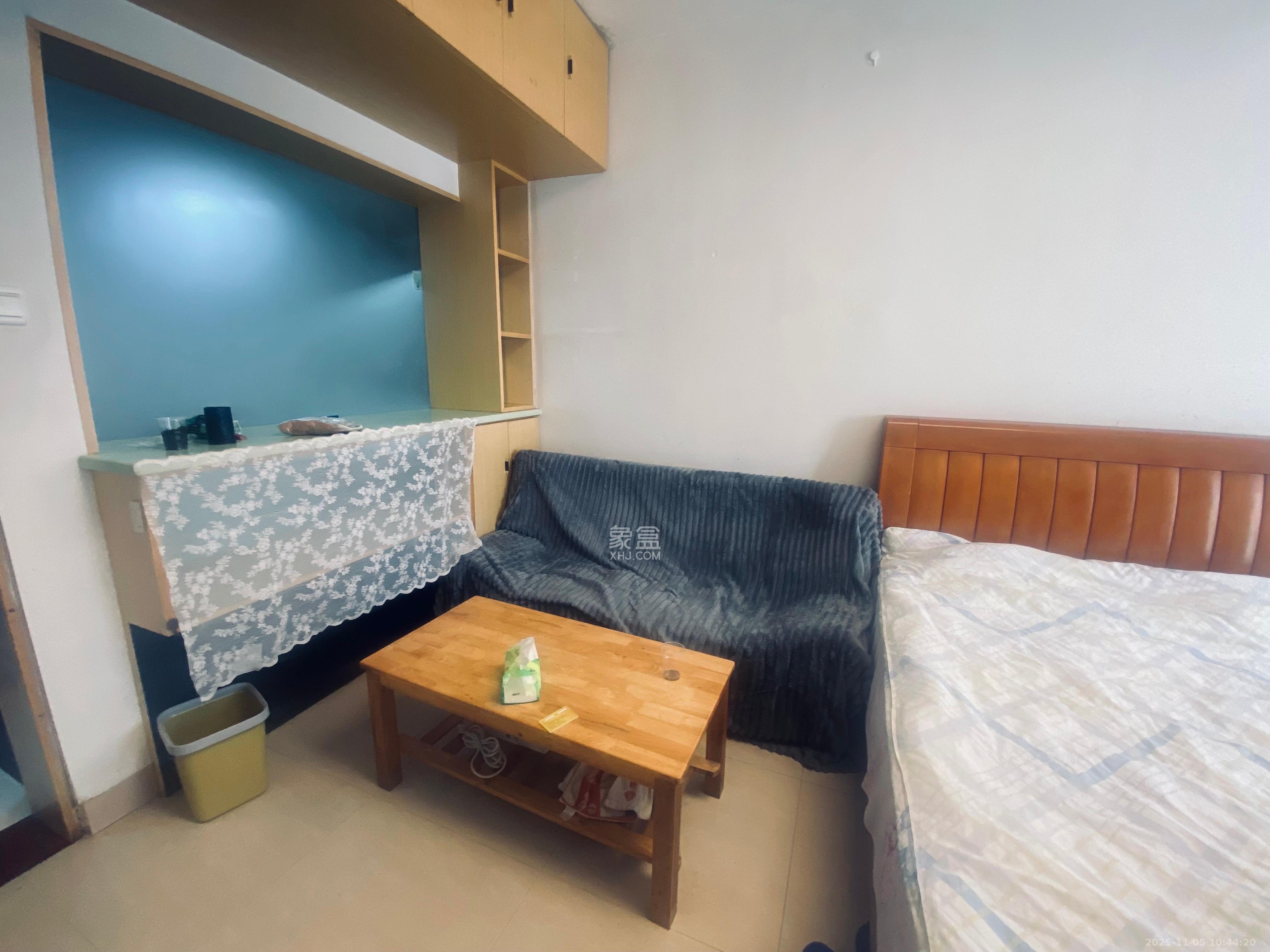 海林馨香雅苑 1室1厅1卫 1500.0元/月 海林馨香雅苑 1室1厅1卫 1500.0元/月室内图