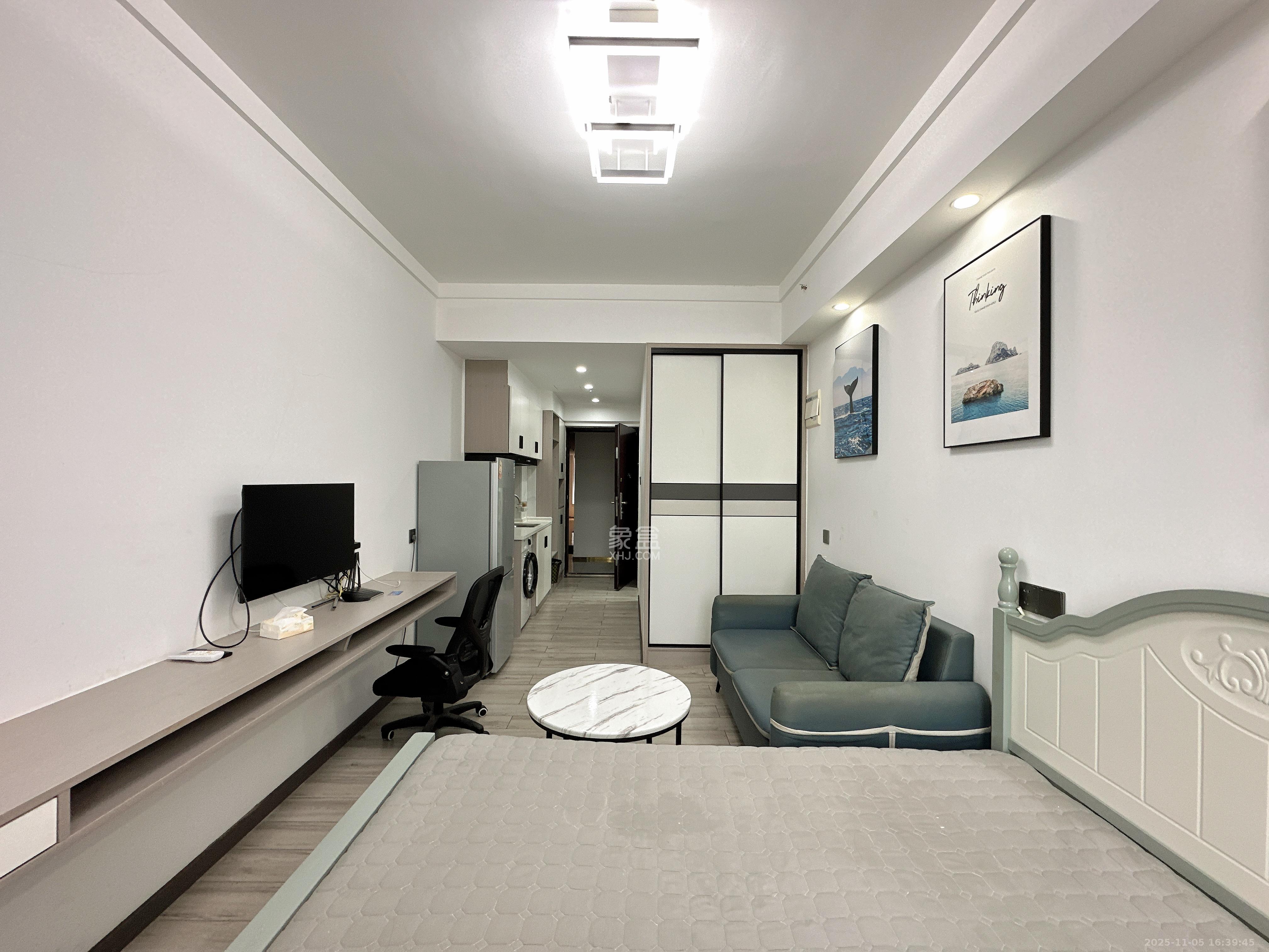 保利麓谷林语I区  1室1厅1卫    1400.0元/月