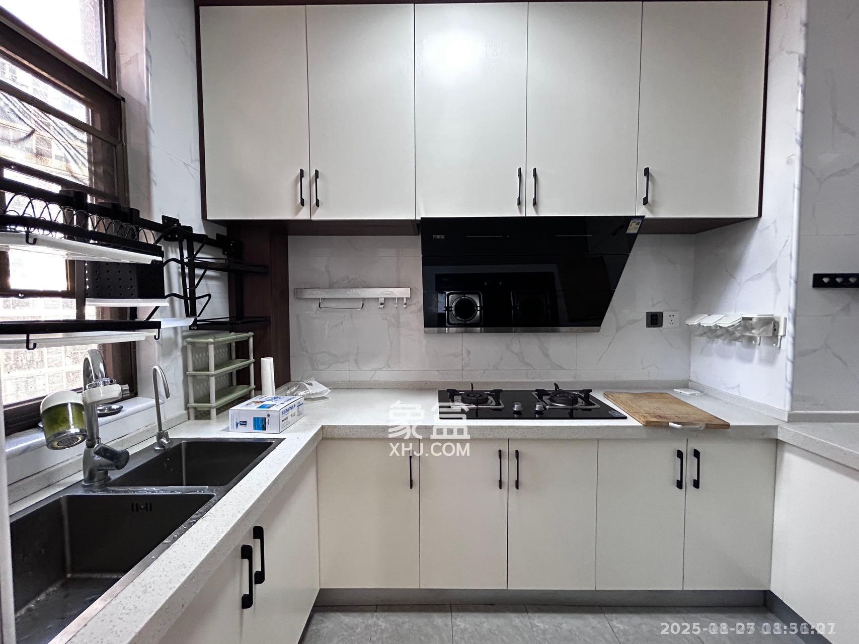 江山帝景哈佛 4室2厅2卫 2600.0元/月 江山帝景哈佛 4室2厅2卫 2600.0元/月室内图