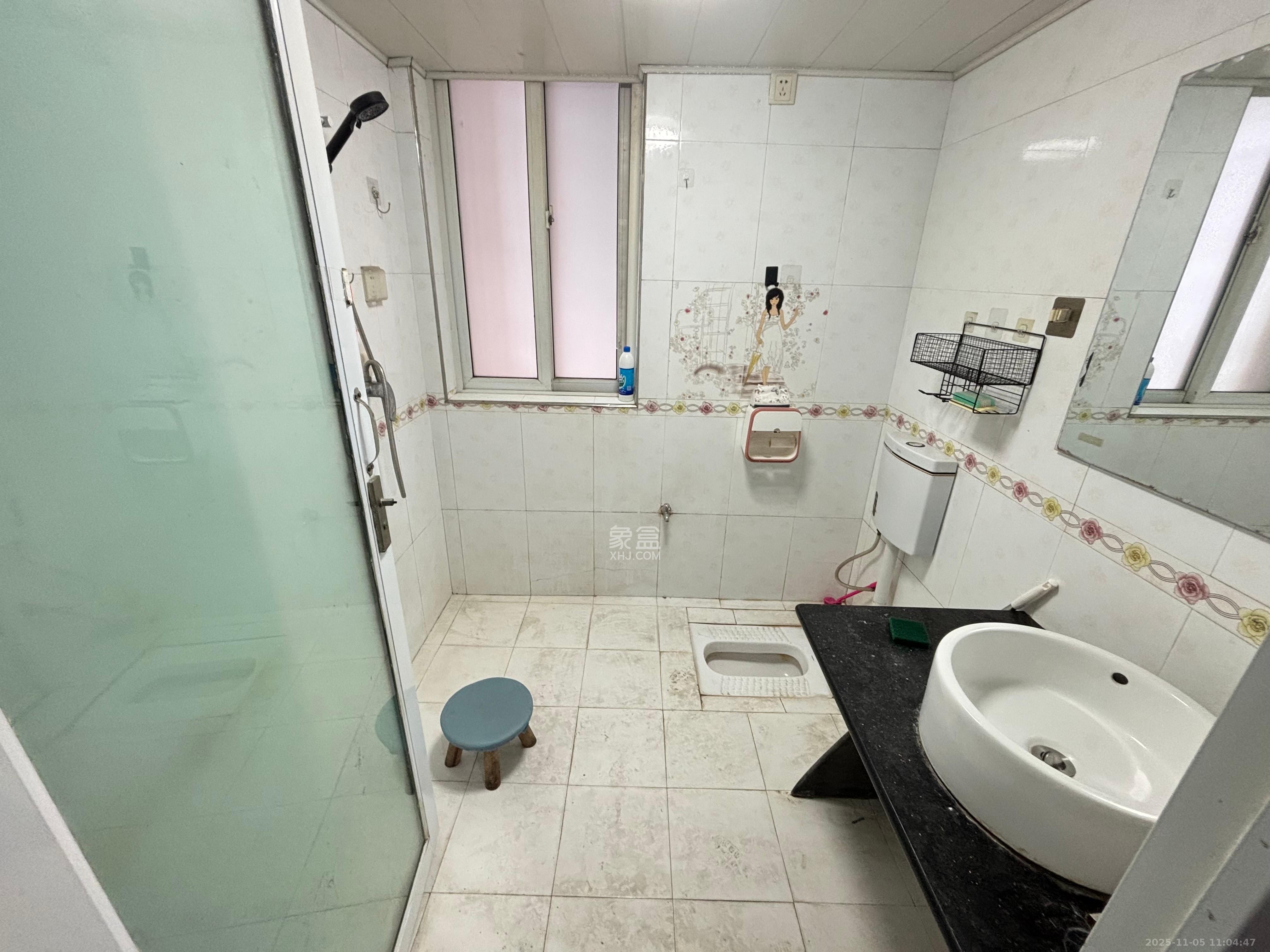 巧克力空间（建鸿达现代大厦）  2室2厅1卫    2000.0元/月室内图