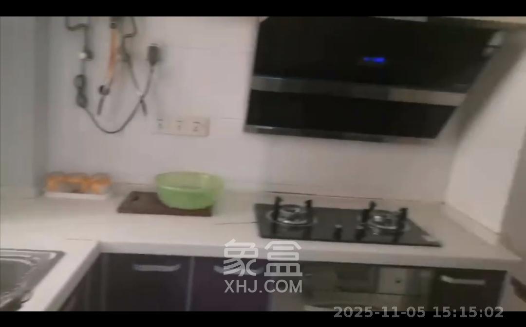 楚天世纪城东苑  4室2厅2卫    1800.0元/月室内图