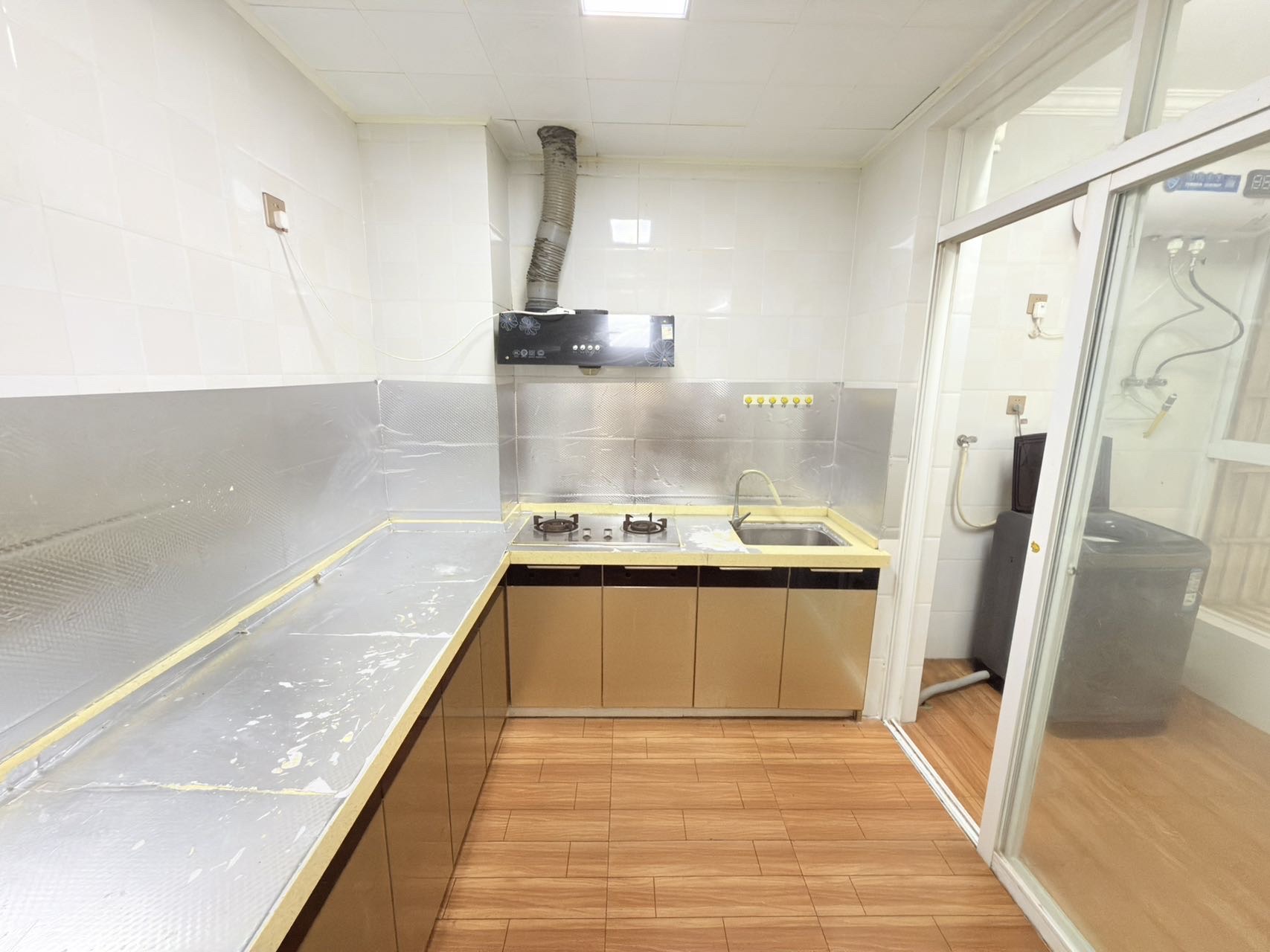 博雅花园 3室2厅1卫 2300.0元/月 博雅花园 3室2厅1卫 2300.0元/月室内图