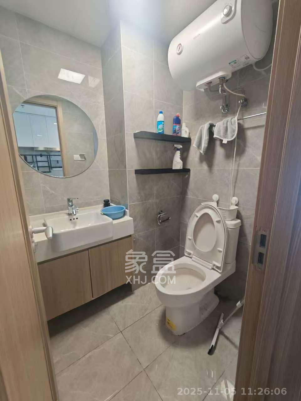 新城和樾(新城和樾公馆) 1室1厅1卫 1200.0元/月 新城和樾(新城和樾公馆) 1室1厅1卫 1200.0元/月室内图