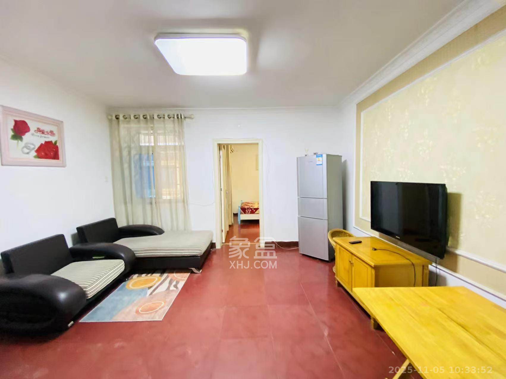 楚湘街二条巷散盘  2室1厅1卫    1800.0元/月