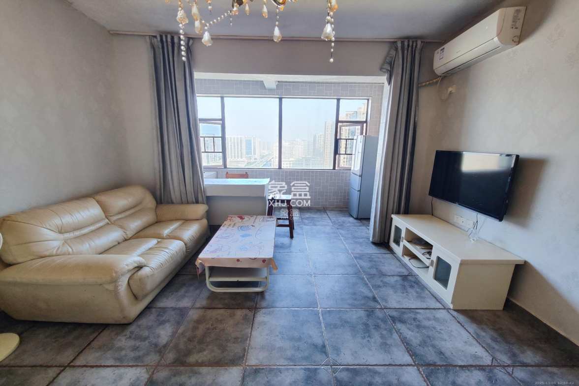 锦湘国际星城三期(锦绣苑) 1室1厅1卫 1500.0元/月 锦湘国际星城三期(锦绣苑) 1室1厅1卫 1500.0元/月室内图