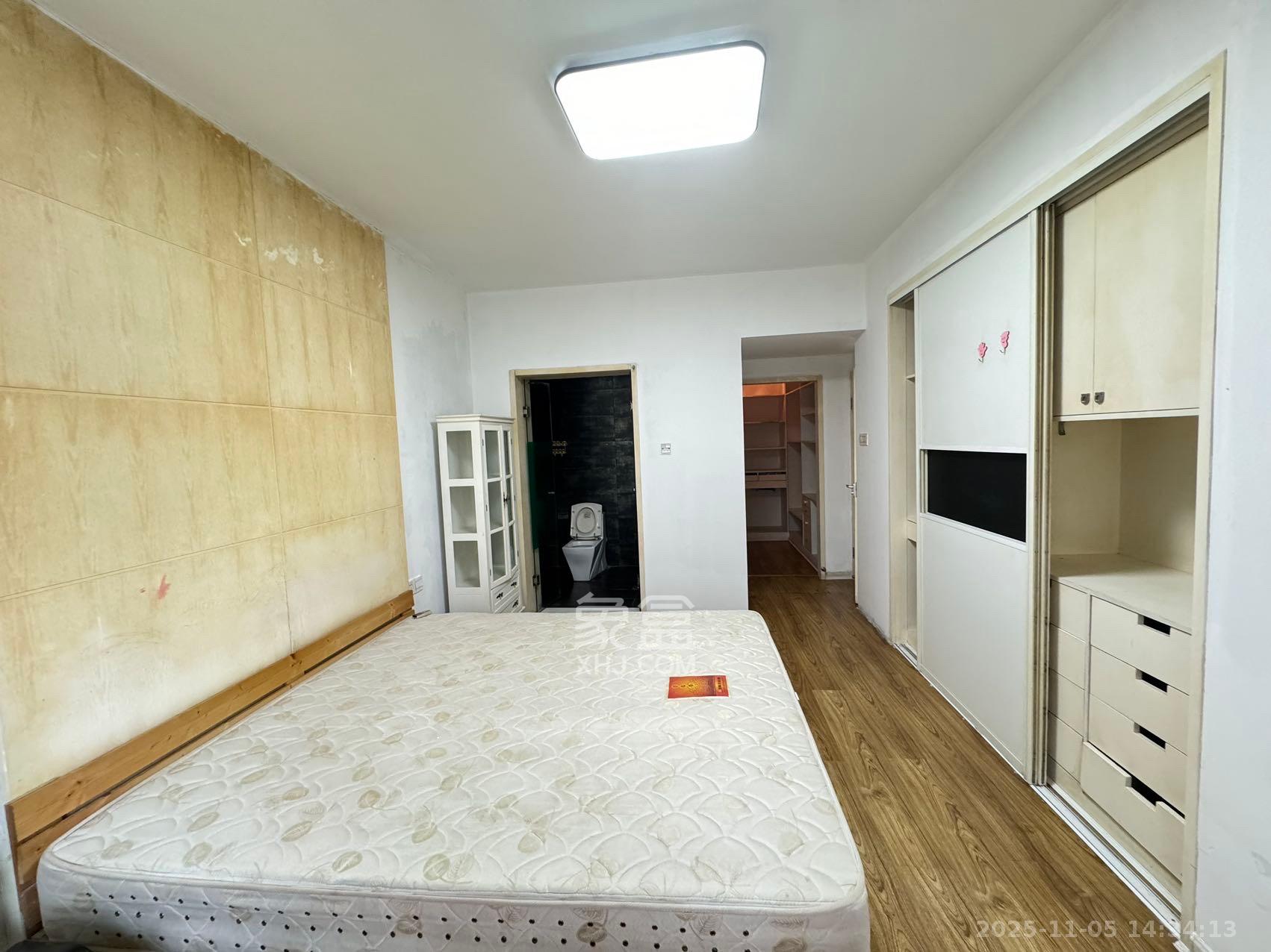 中江国际花城 3室1厅1卫 2700.0元/月 中江国际花城 3室1厅1卫 2700.0元/月室内图