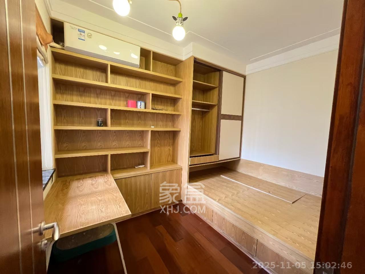 世茂铂翠湾一期 2室2厅1卫 3000.0元/月 世茂铂翠湾一期 2室2厅1卫 3000.0元/月室内图