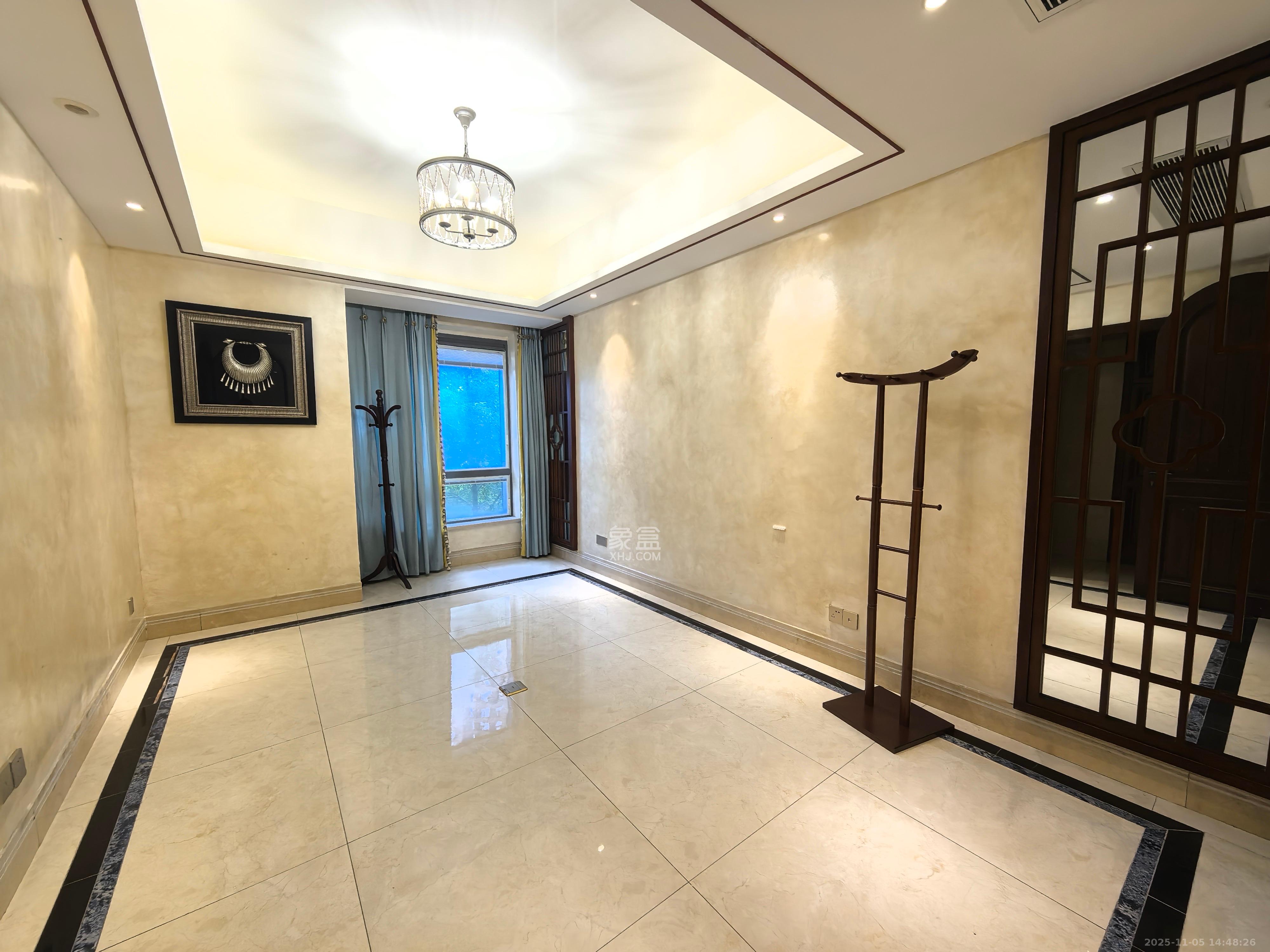 保利国际广场 4室2厅2卫 16000.0元/月 保利国际广场 4室2厅2卫 16000.0元/月室内图