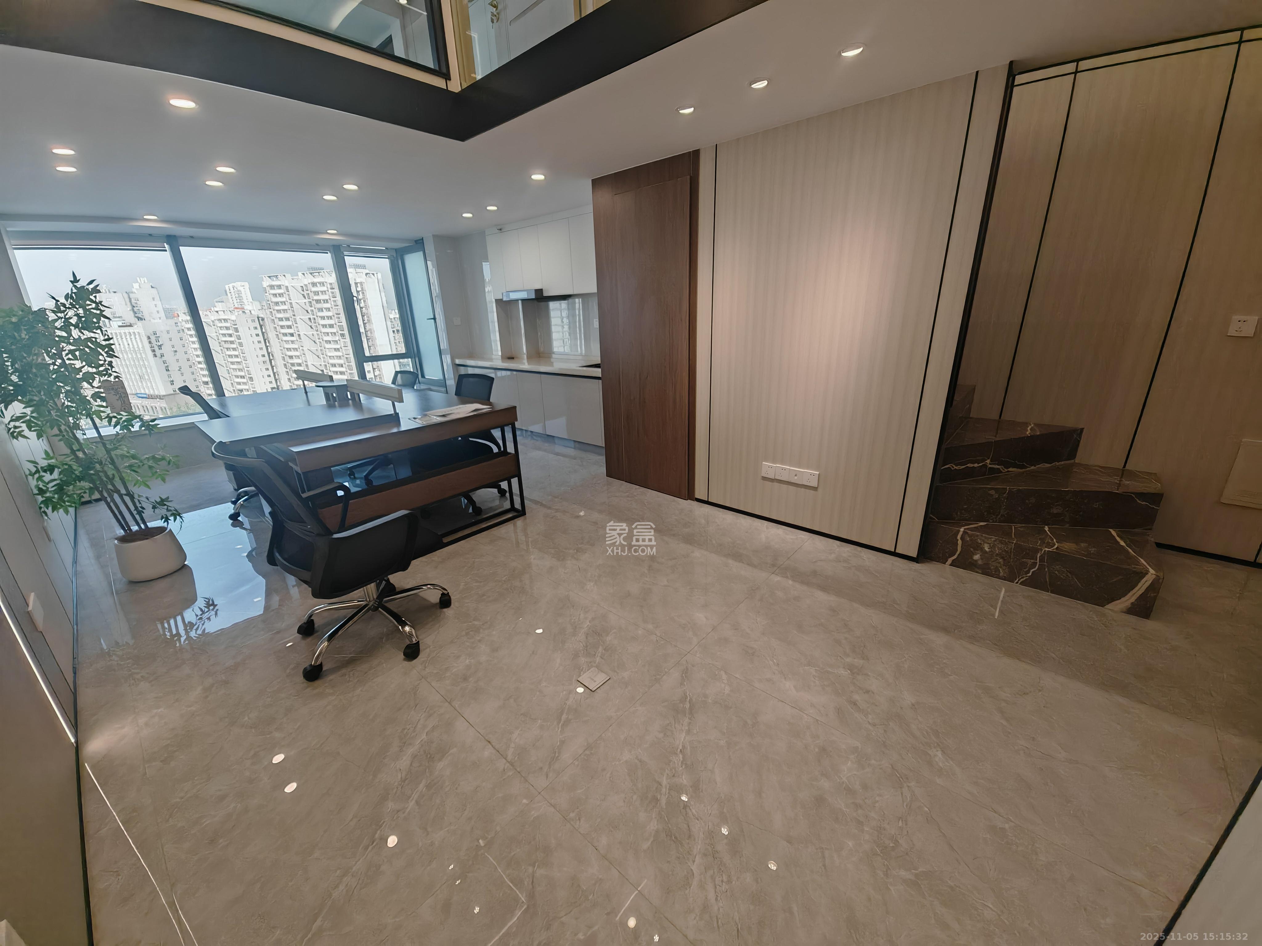 京武浪琴山三期(京武中心) 2室1厅1卫 3500.0元/月 京武浪琴山三期(京武中心) 2室1厅1卫 3500.0元/月室内图