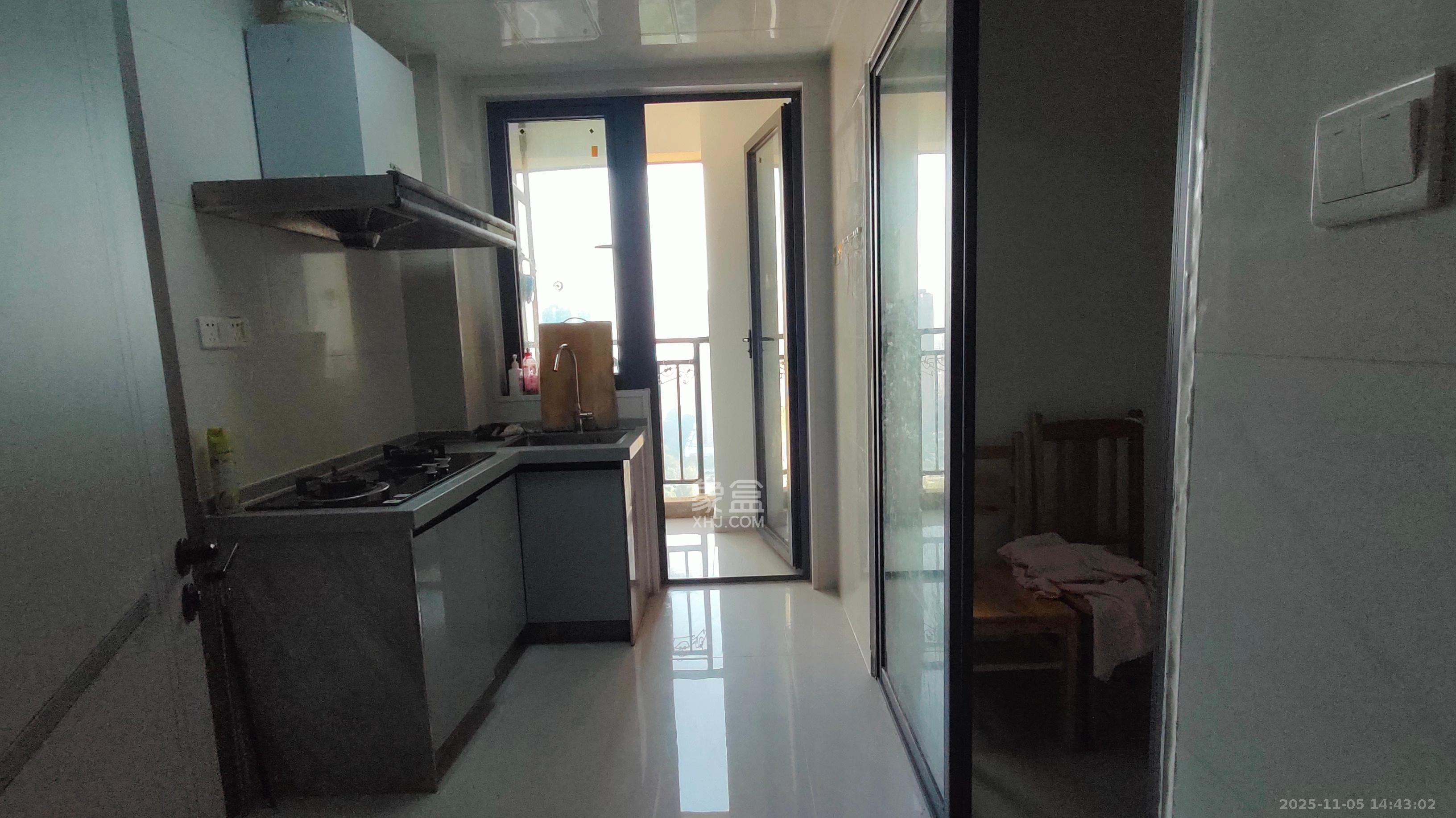 悦海豪庭  1室0厅0卫    1600.0元/月室内图