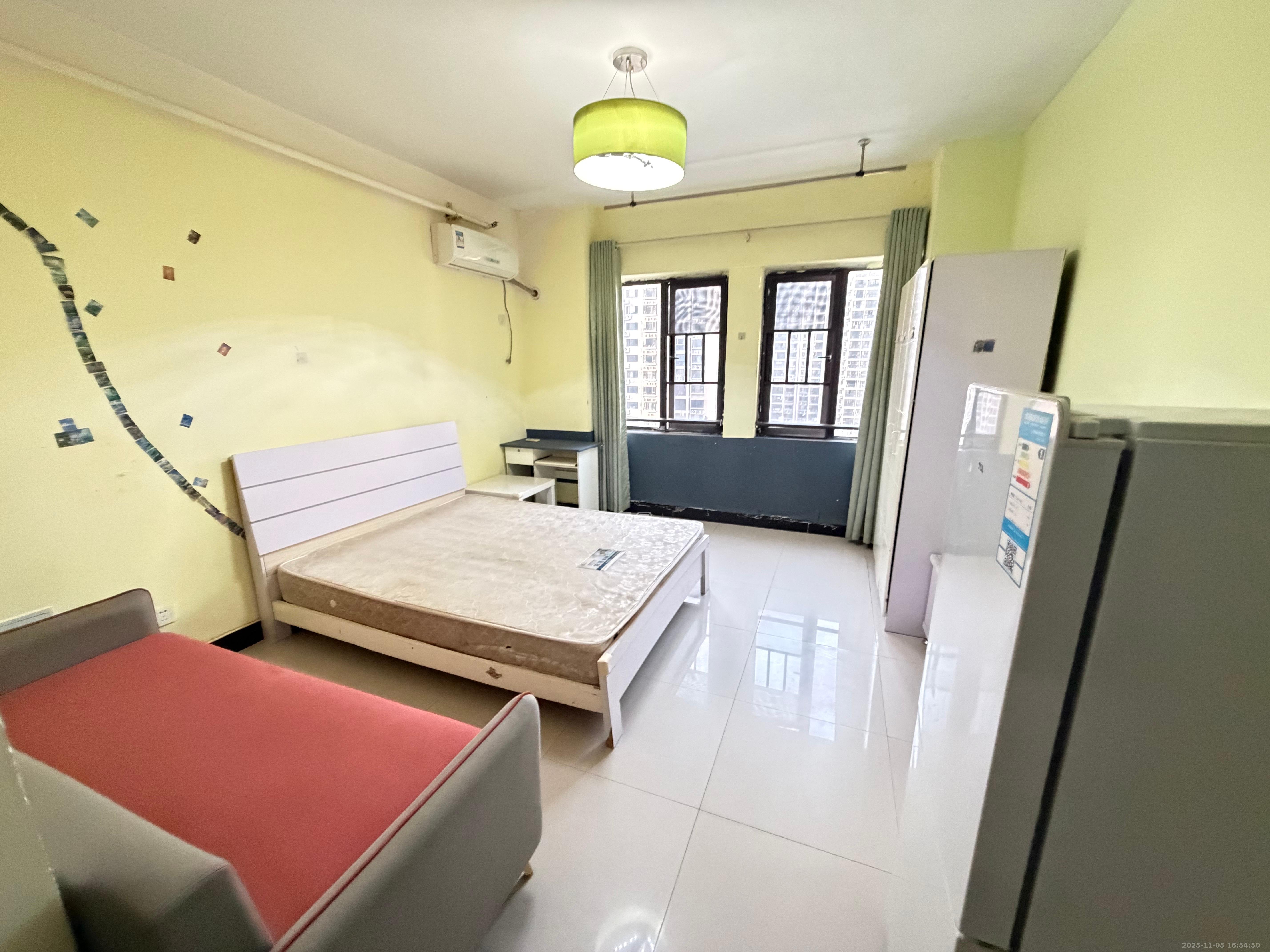 钰龙天下二期(钰龙佳园) 1室1厅1卫 1000.0元/月 钰龙天下二期(钰龙佳园) 1室1厅1卫 1000.0元/月室内图