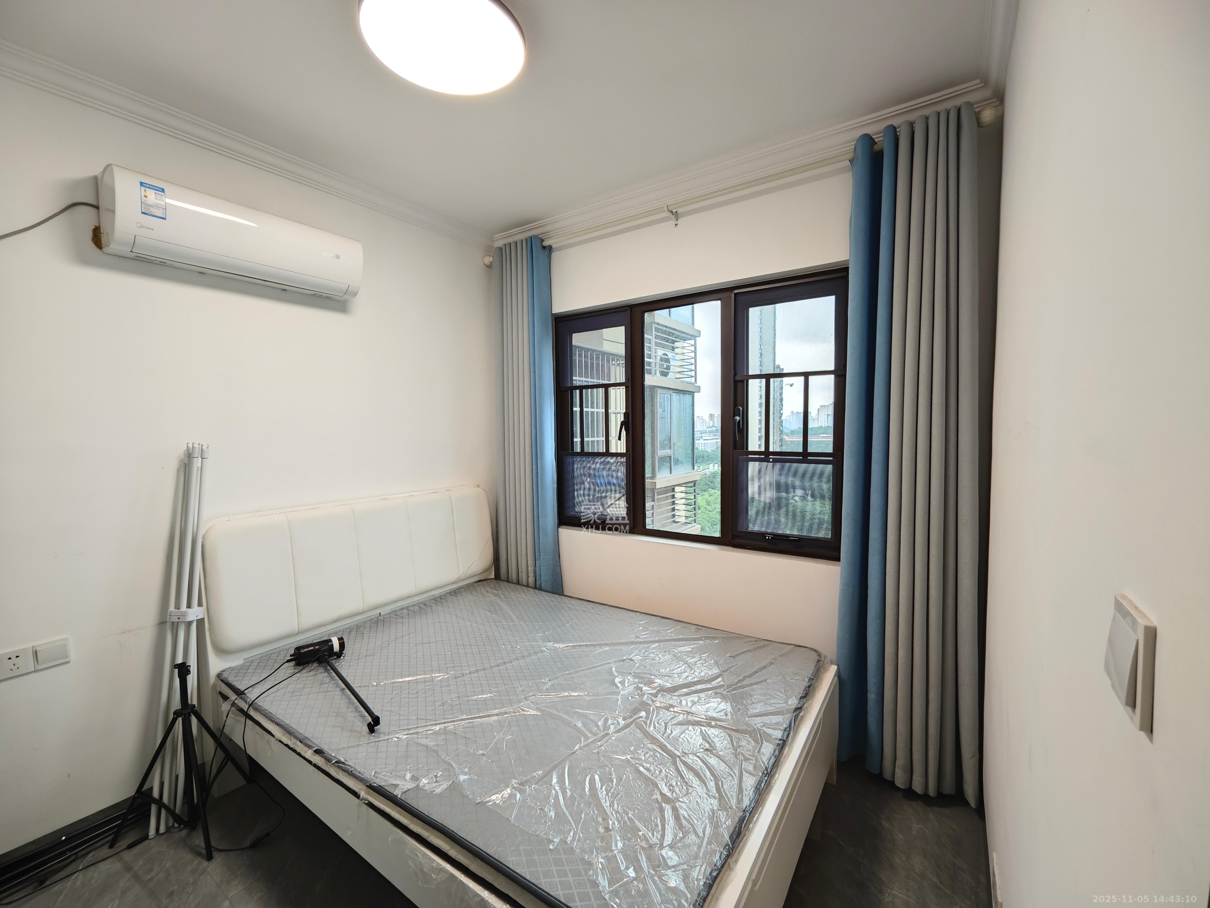 和润园三期 2室1厅1卫 2200.0元/月 和润园三期 2室1厅1卫 2200.0元/月室内图