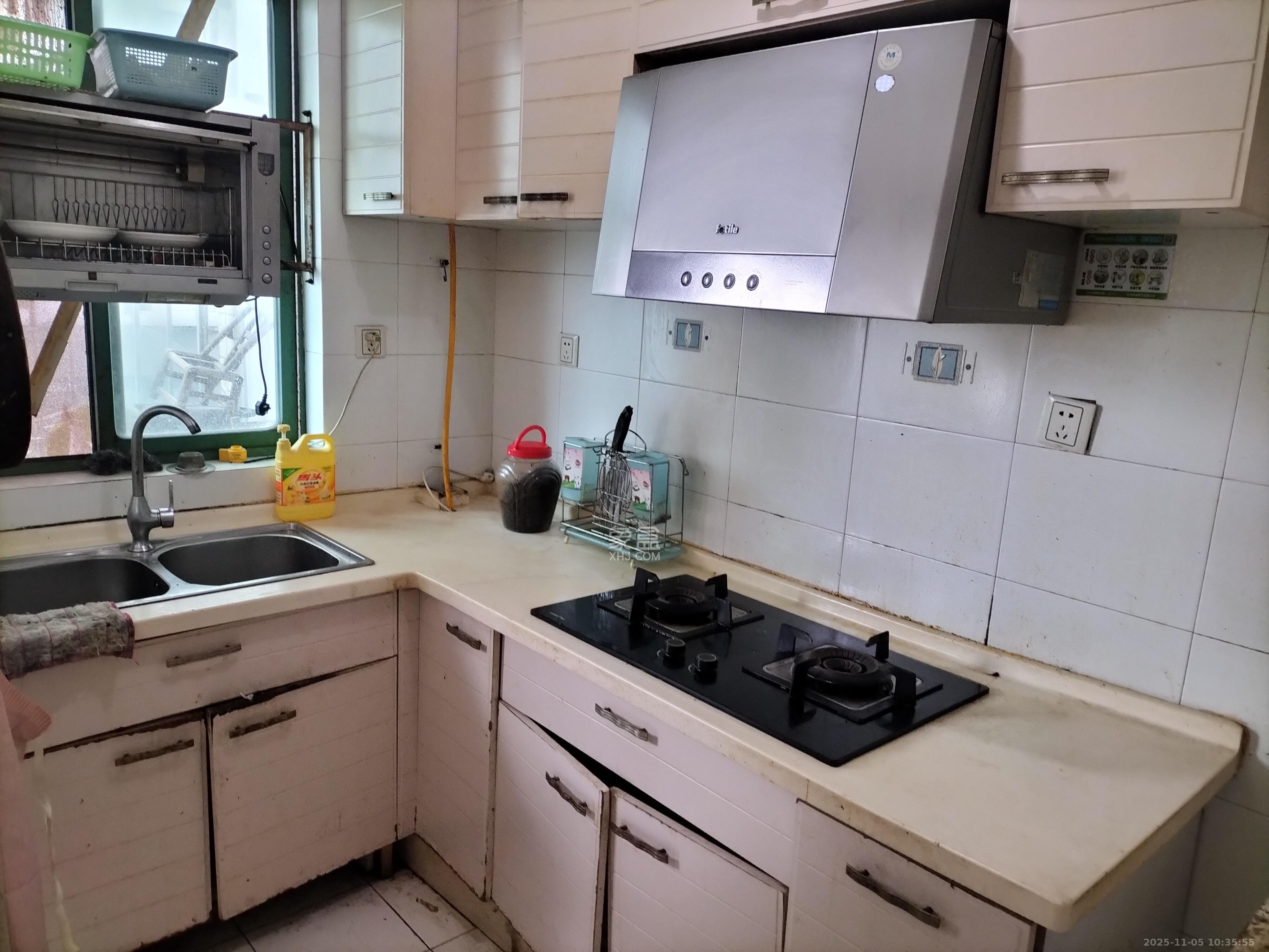 香格里嘉园  4室2厅1卫    4000.0元/月室内图