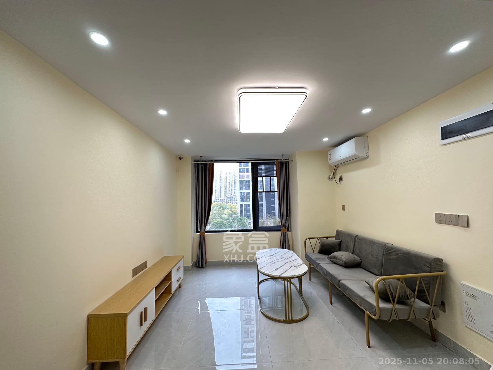 新城悦隽公园  2室1厅1卫    1500.0元/月