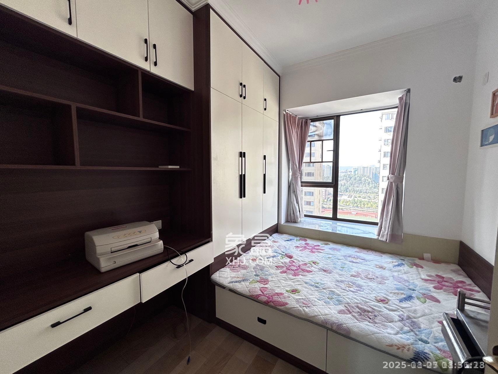 江山帝景哈佛 4室2厅2卫 2600.0元/月 江山帝景哈佛 4室2厅2卫 2600.0元/月室内图