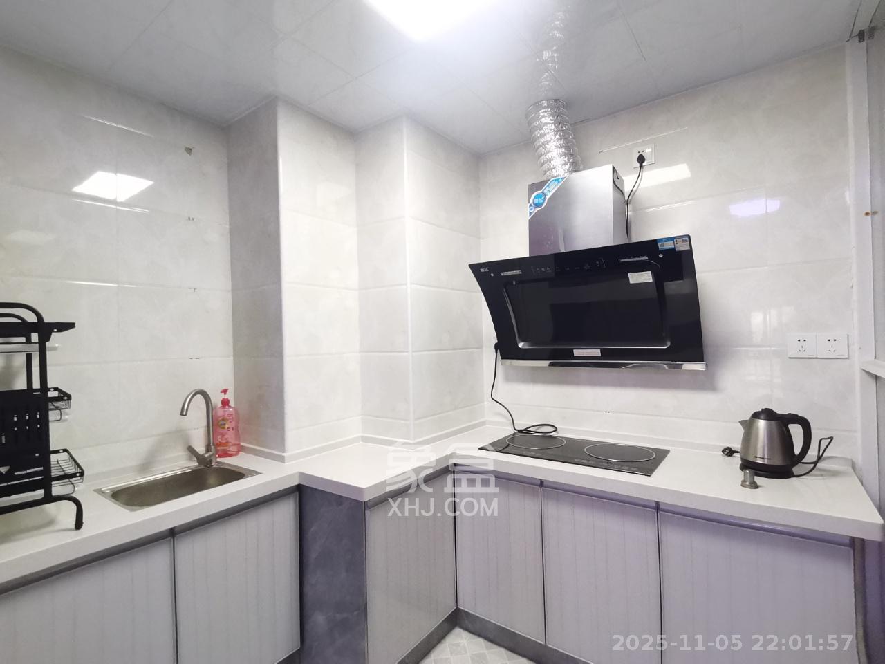 中建芙蓉嘉苑 1室1厅1卫 1300.0元/月 中建芙蓉嘉苑 1室1厅1卫 1300.0元/月室内图