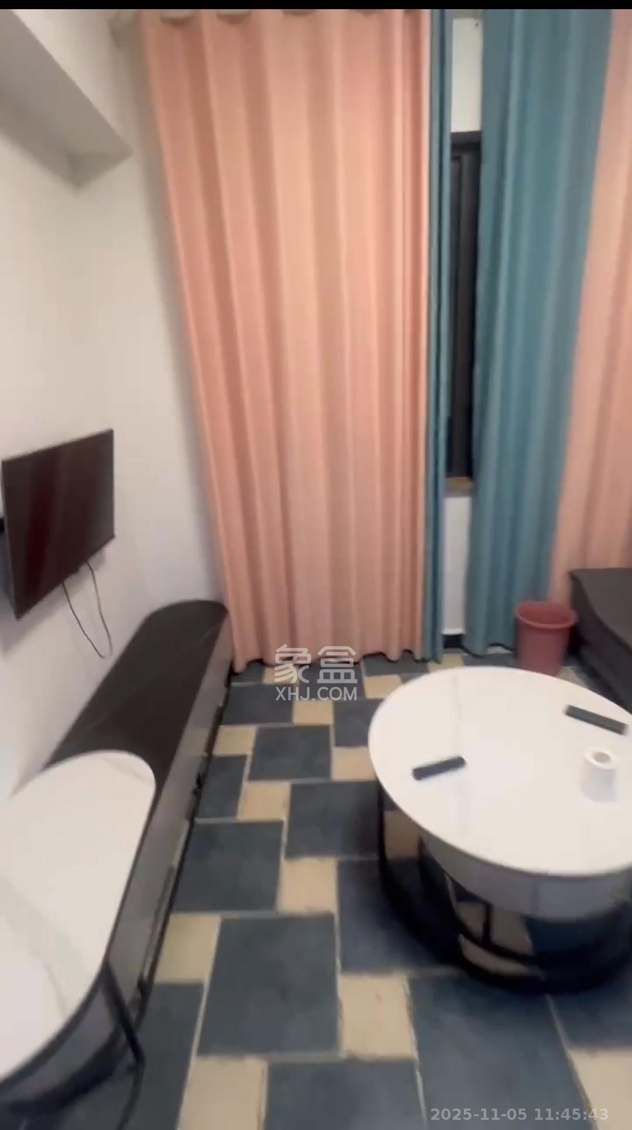 博林云栖  2室2厅1卫    2000.0元/月室内图