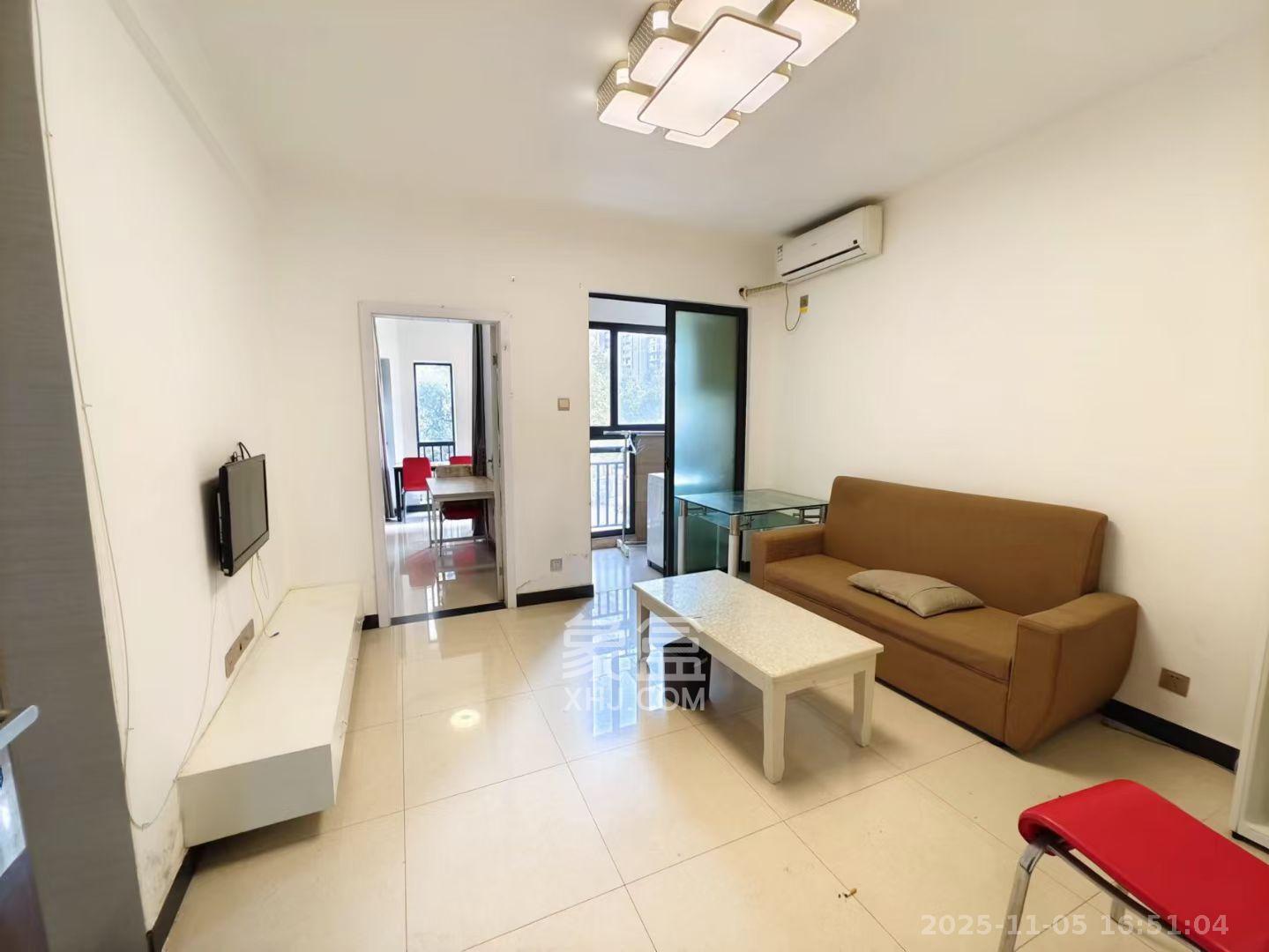 锦绣世纪  1室1厅1卫    1700.0元/月