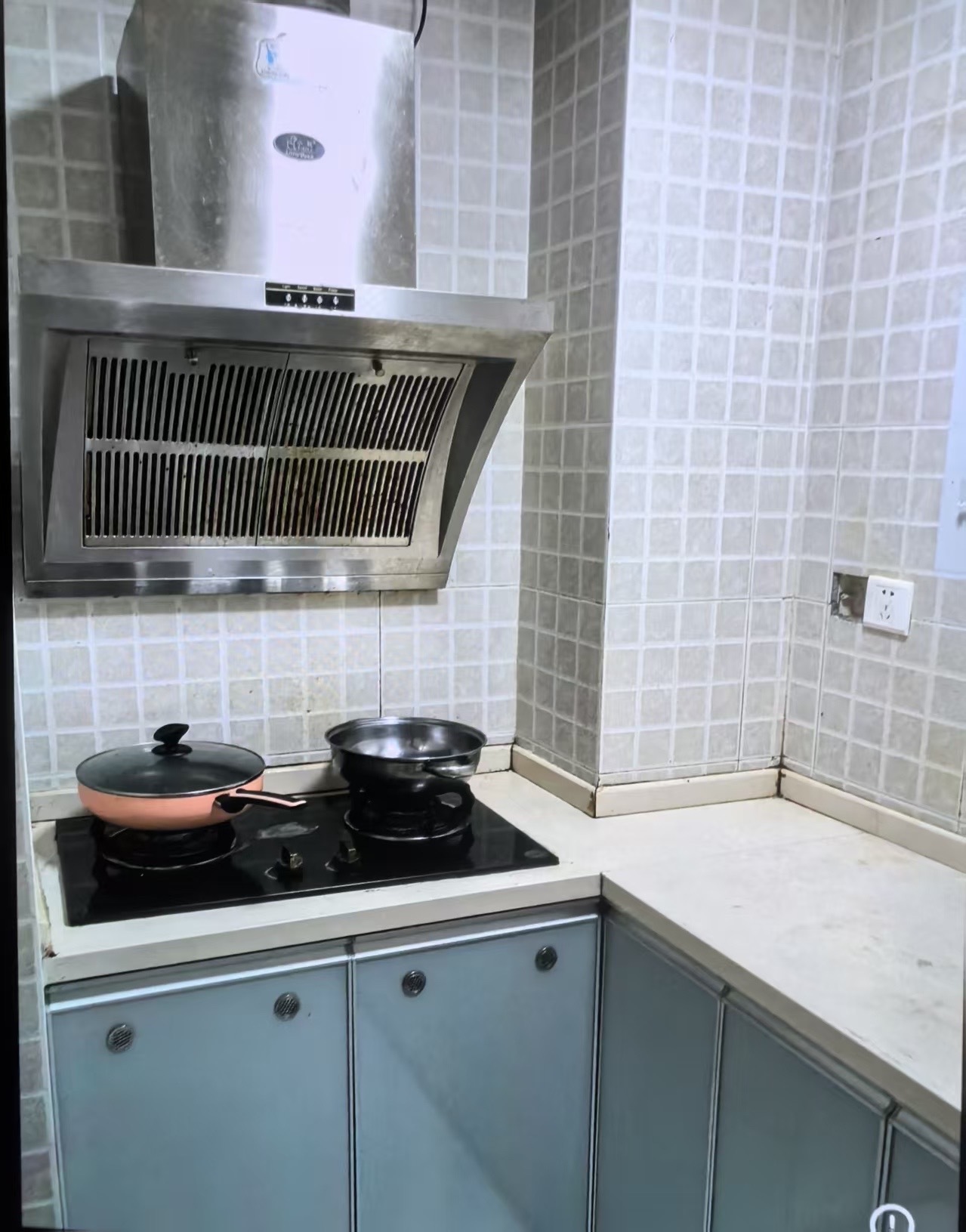 锦地翰城一期  1室0厅1卫    1500.0元/月室内图