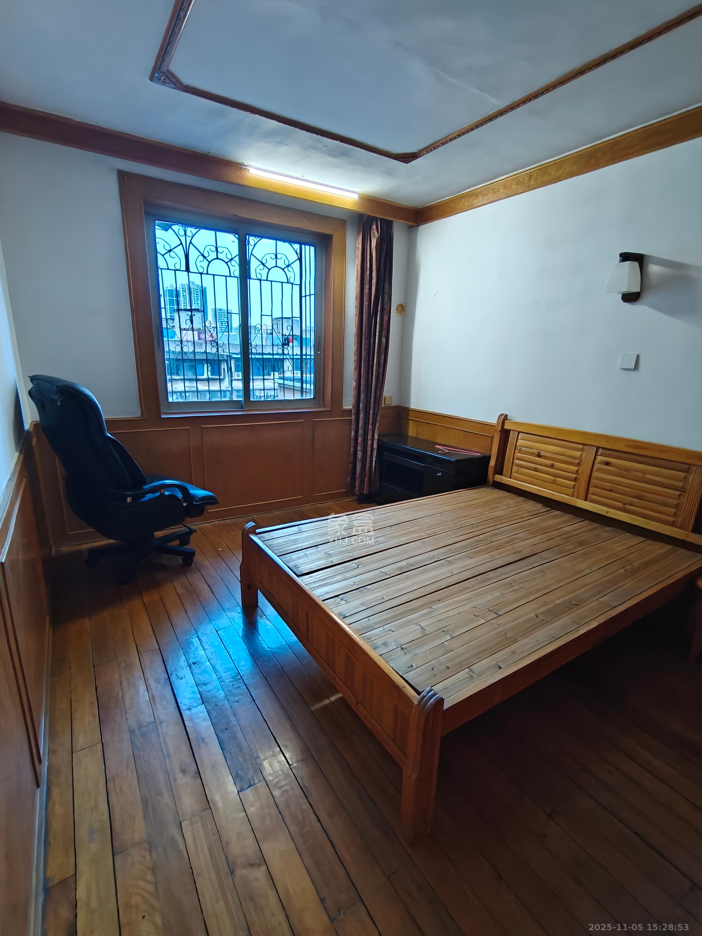 建安小区  3室2厅1卫    1550.0元/月室内图