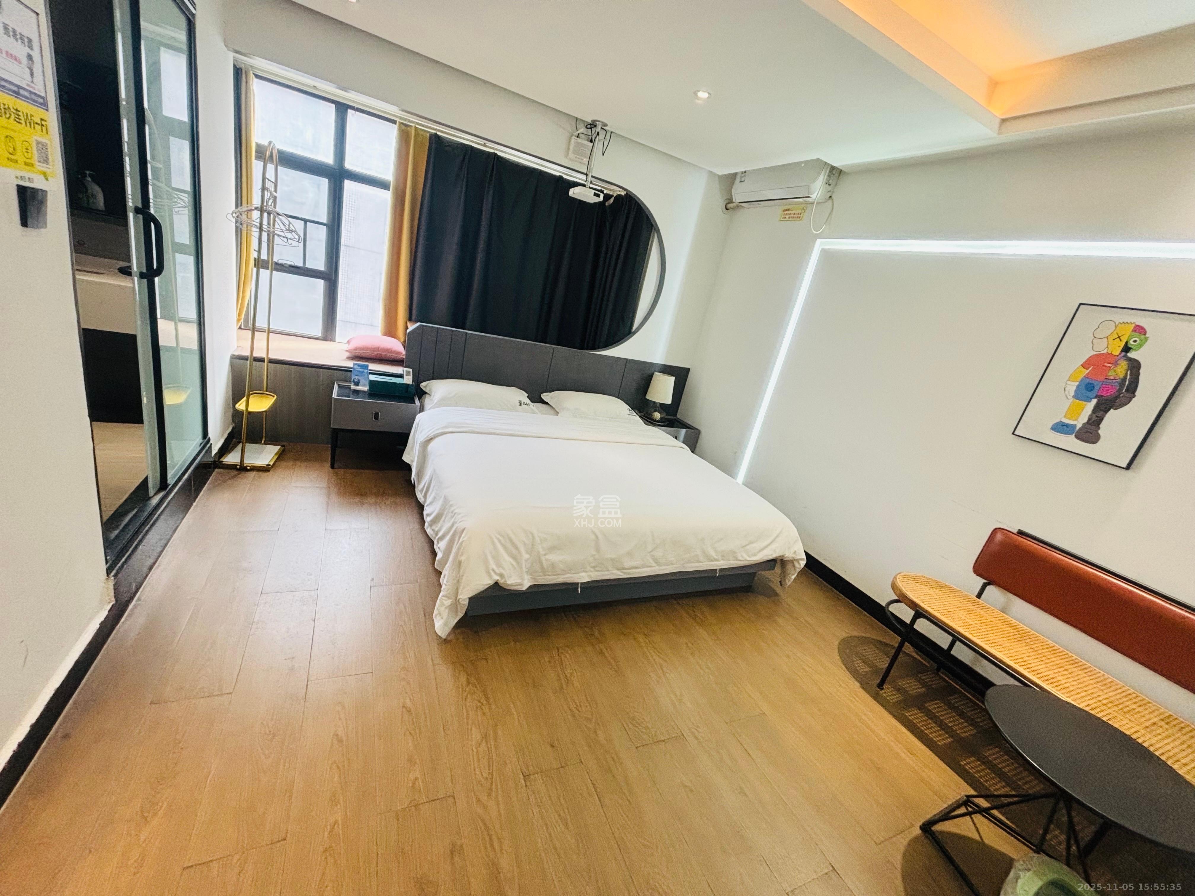 王府井公寓(福源公寓) 4室1厅1卫 6000.0元/月 王府井公寓(福源公寓) 4室1厅1卫 6000.0元/月室内图