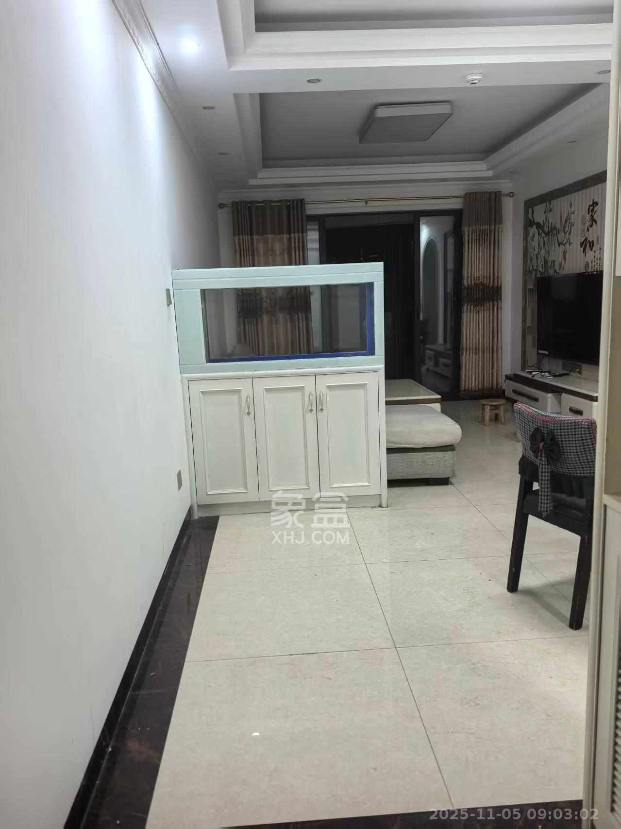 名家翡翠花园  2室2厅1卫    1900.0元/月室内图