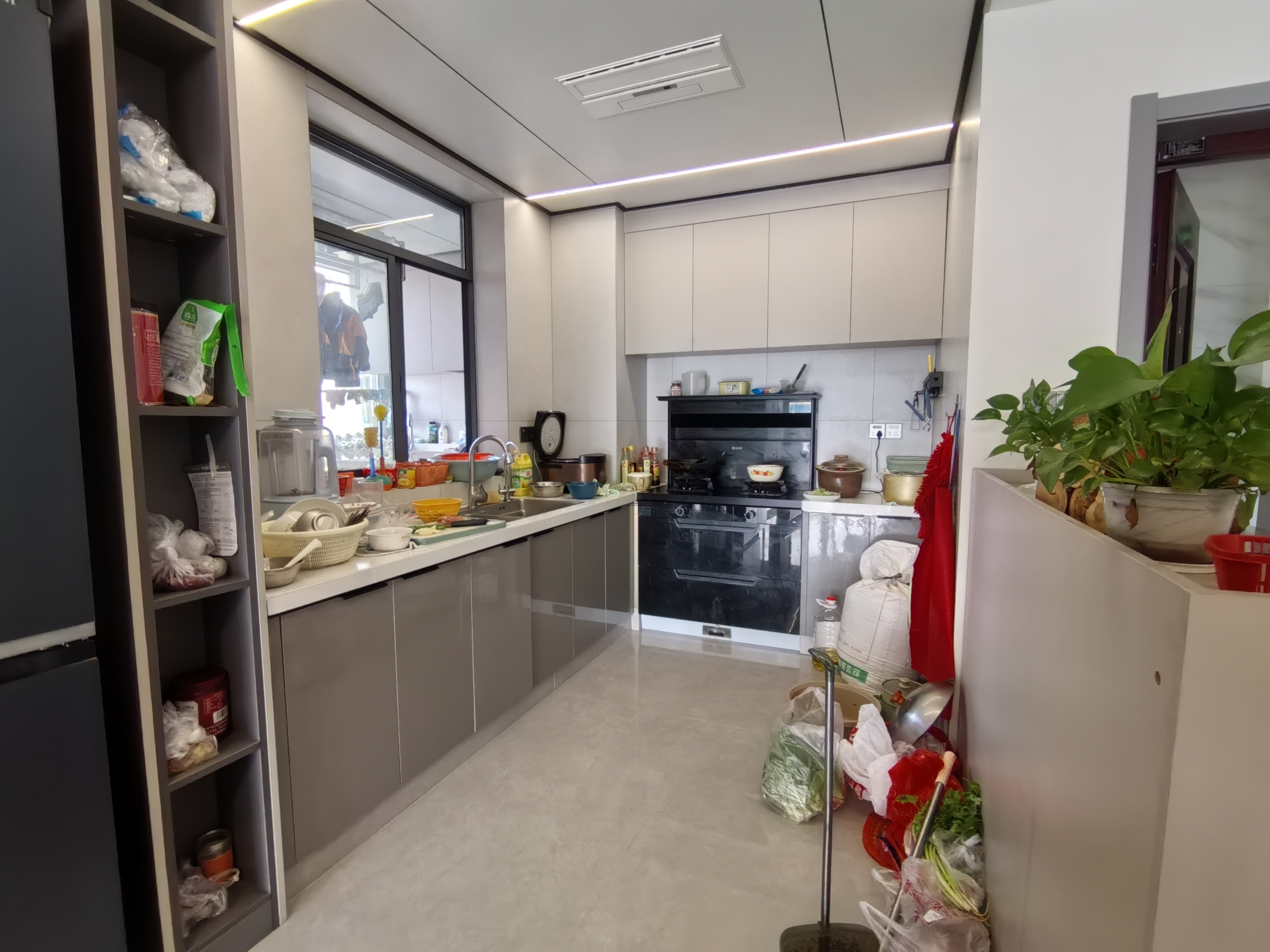 德桂园书香苑  1室0厅0卫    79.8万厨房